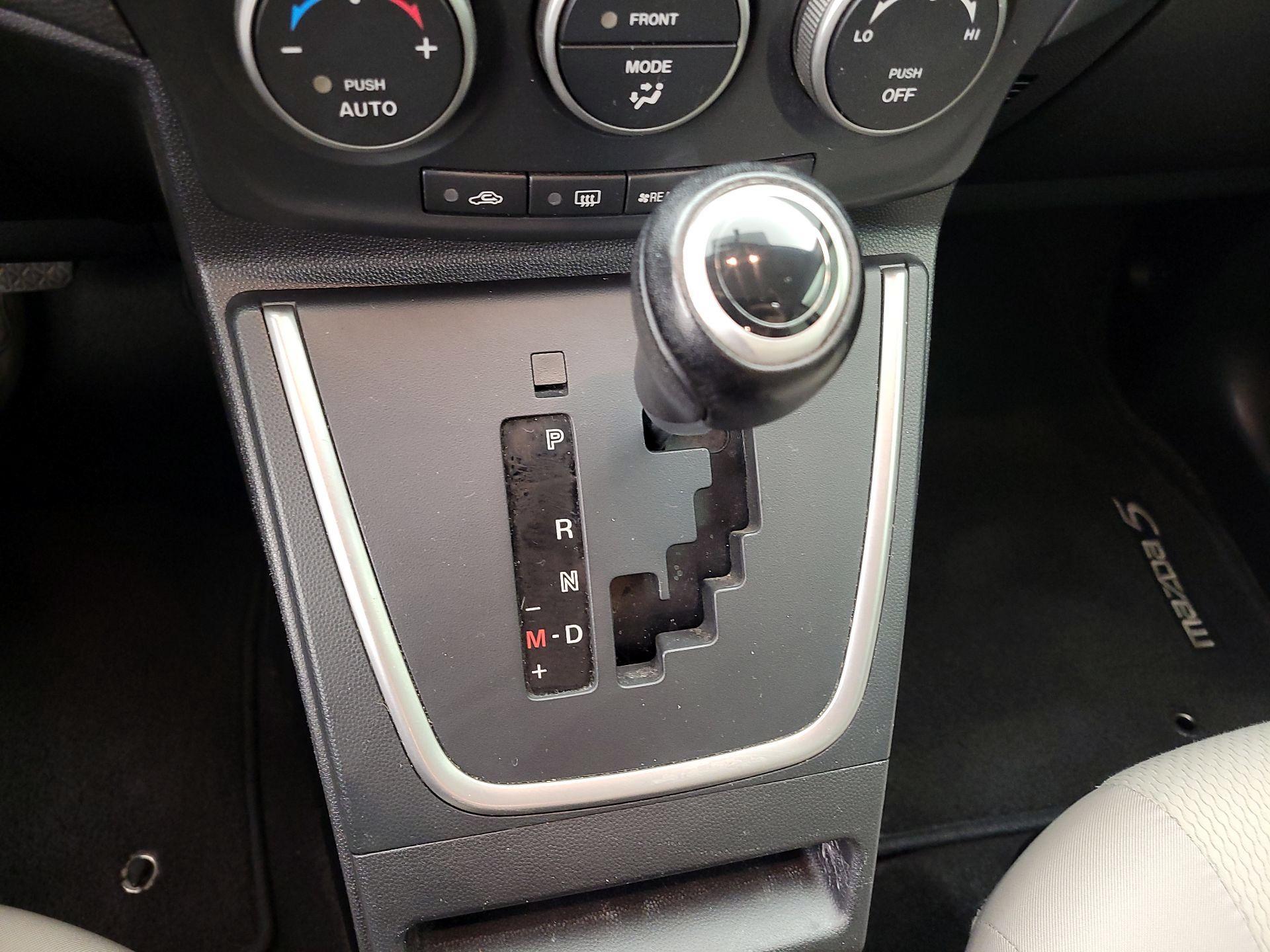Thumbnail: 2014 Mazda Mazda5 - 16