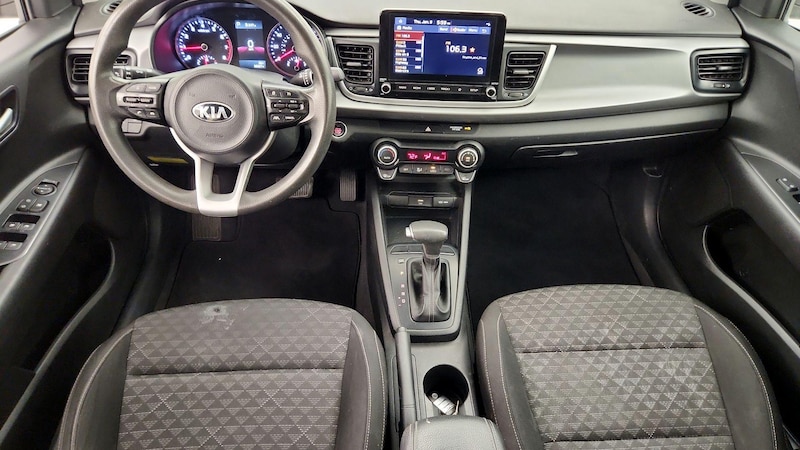 2021 Kia Rio5 S 9