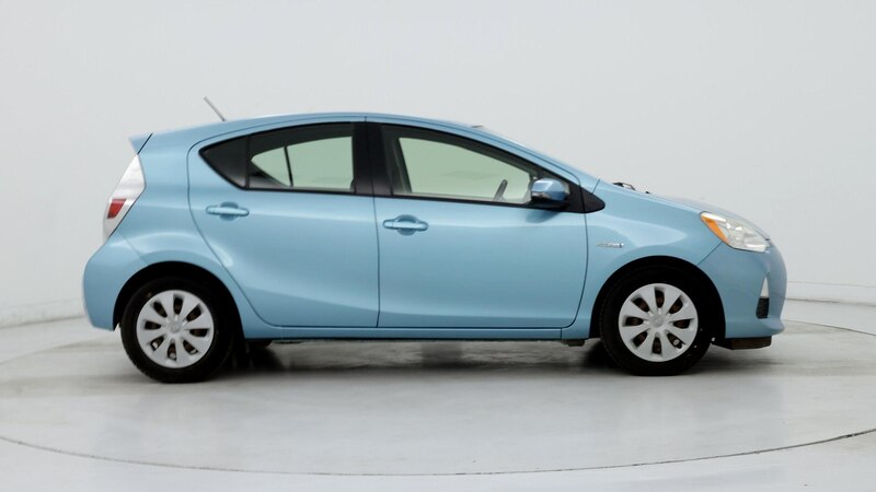 2013 Toyota Prius c Two 7