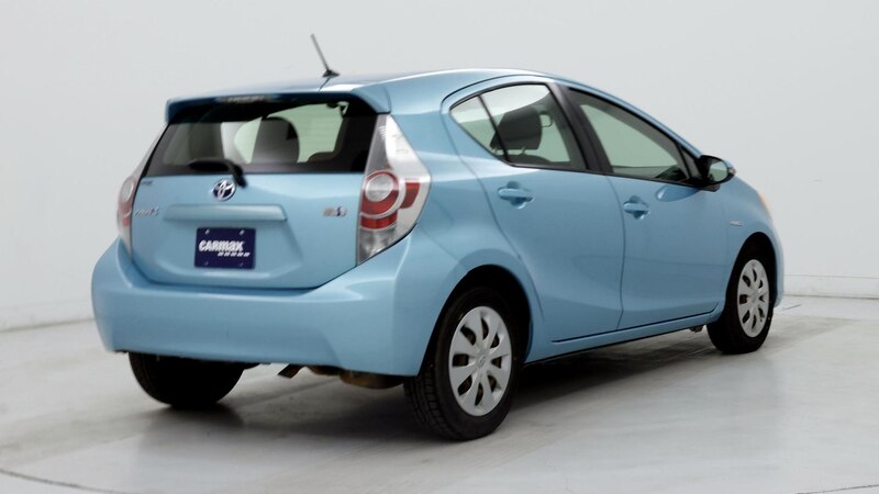 2013 Toyota Prius c Two 8