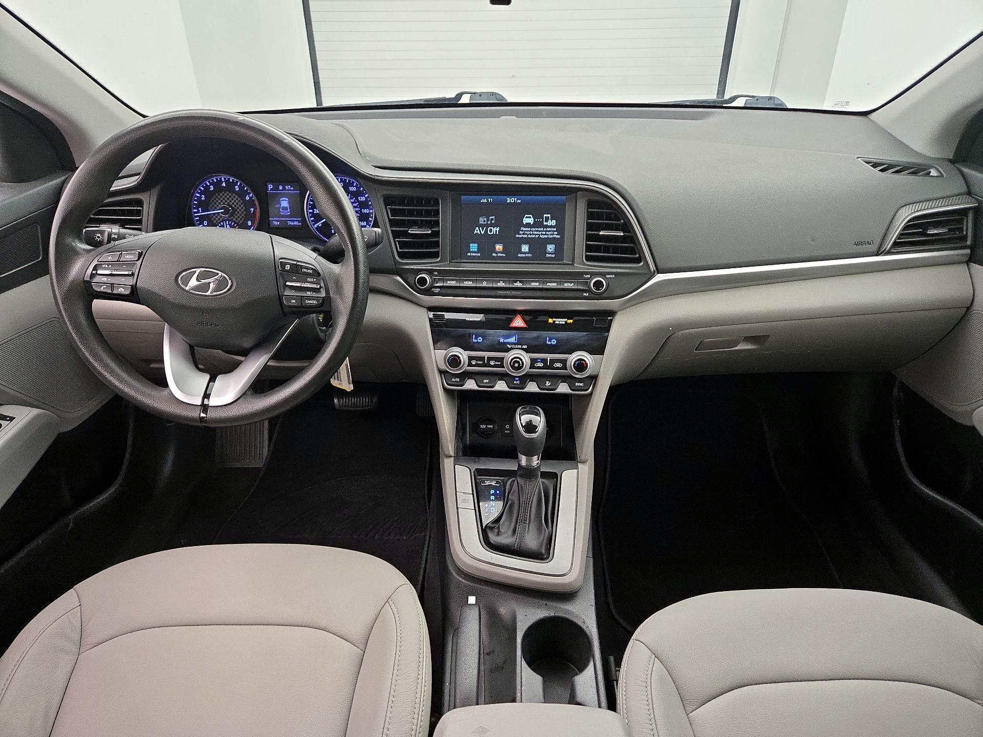 Thumbnail: 2020 Hyundai Elantra - 9
