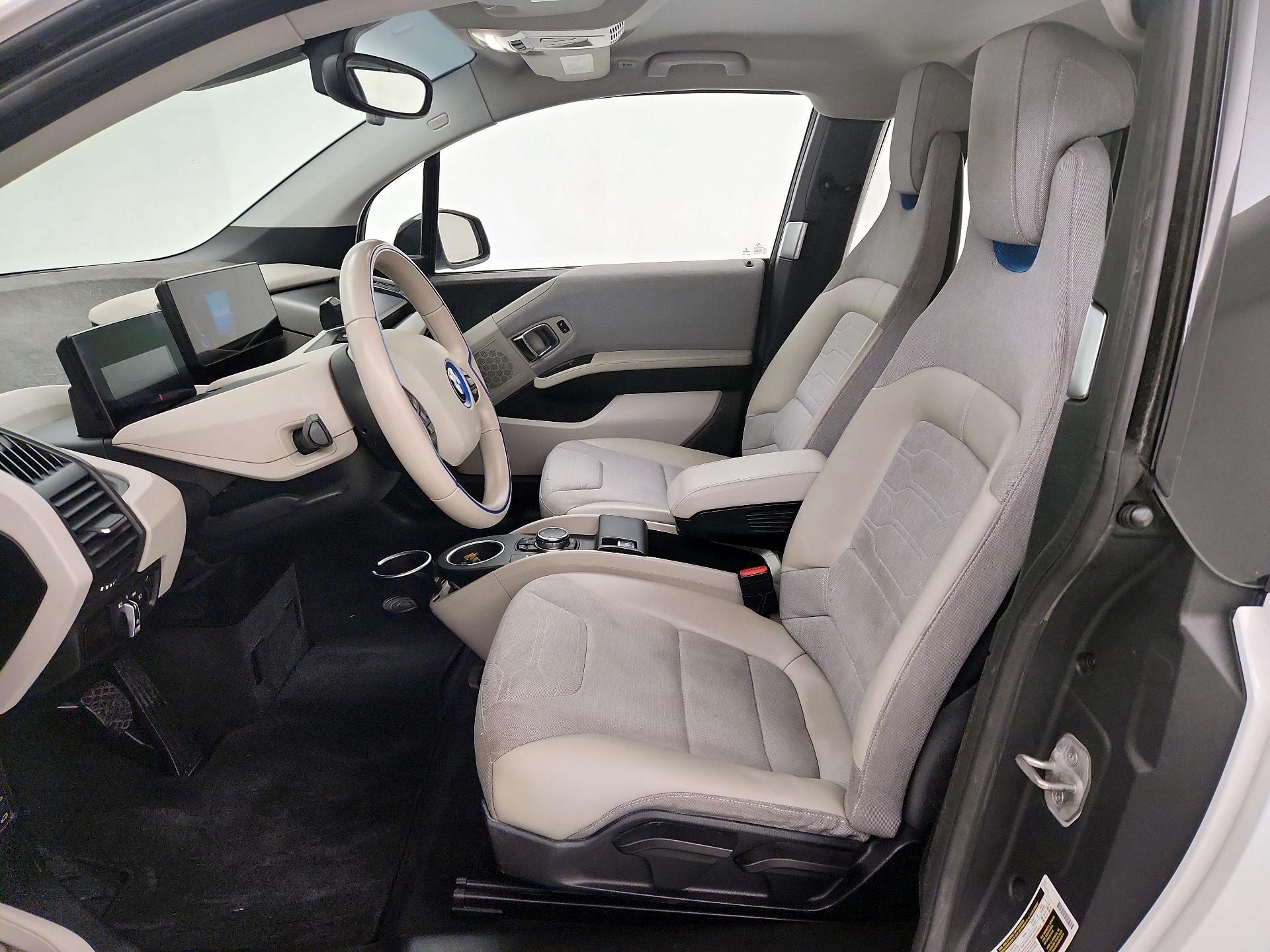 Thumbnail: 2016 BMW i3 - 11