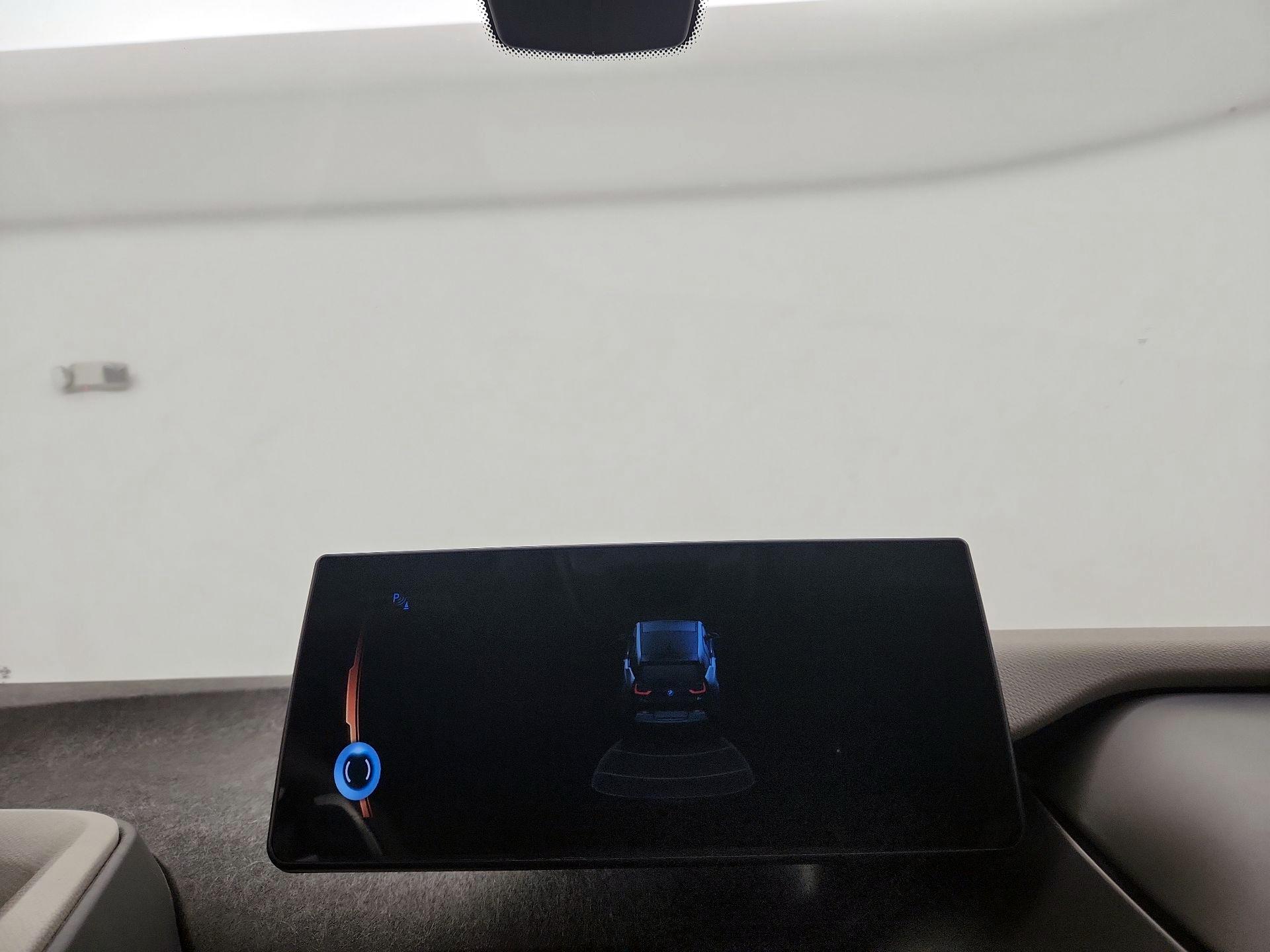 Thumbnail: 2016 BMW i3 - 14