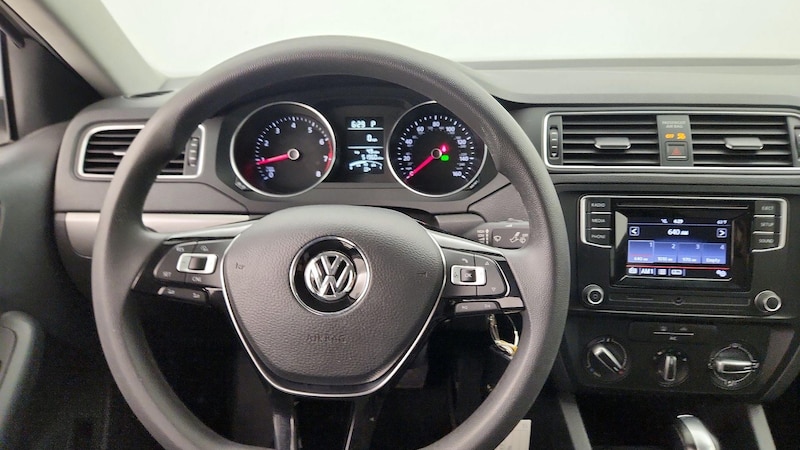 2018 Volkswagen Jetta S 10