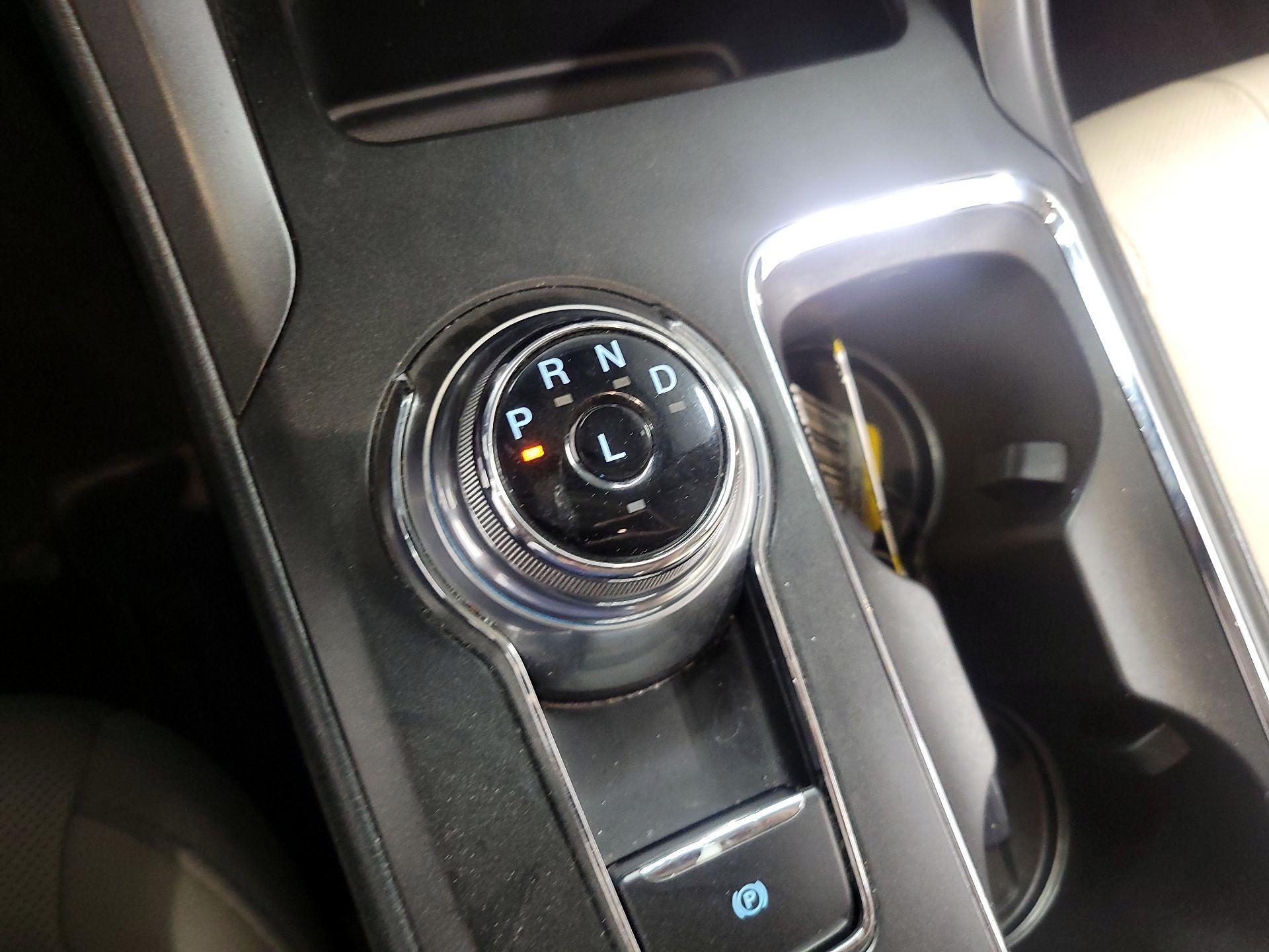 Thumbnail: 2017 Ford Fusion - 15
