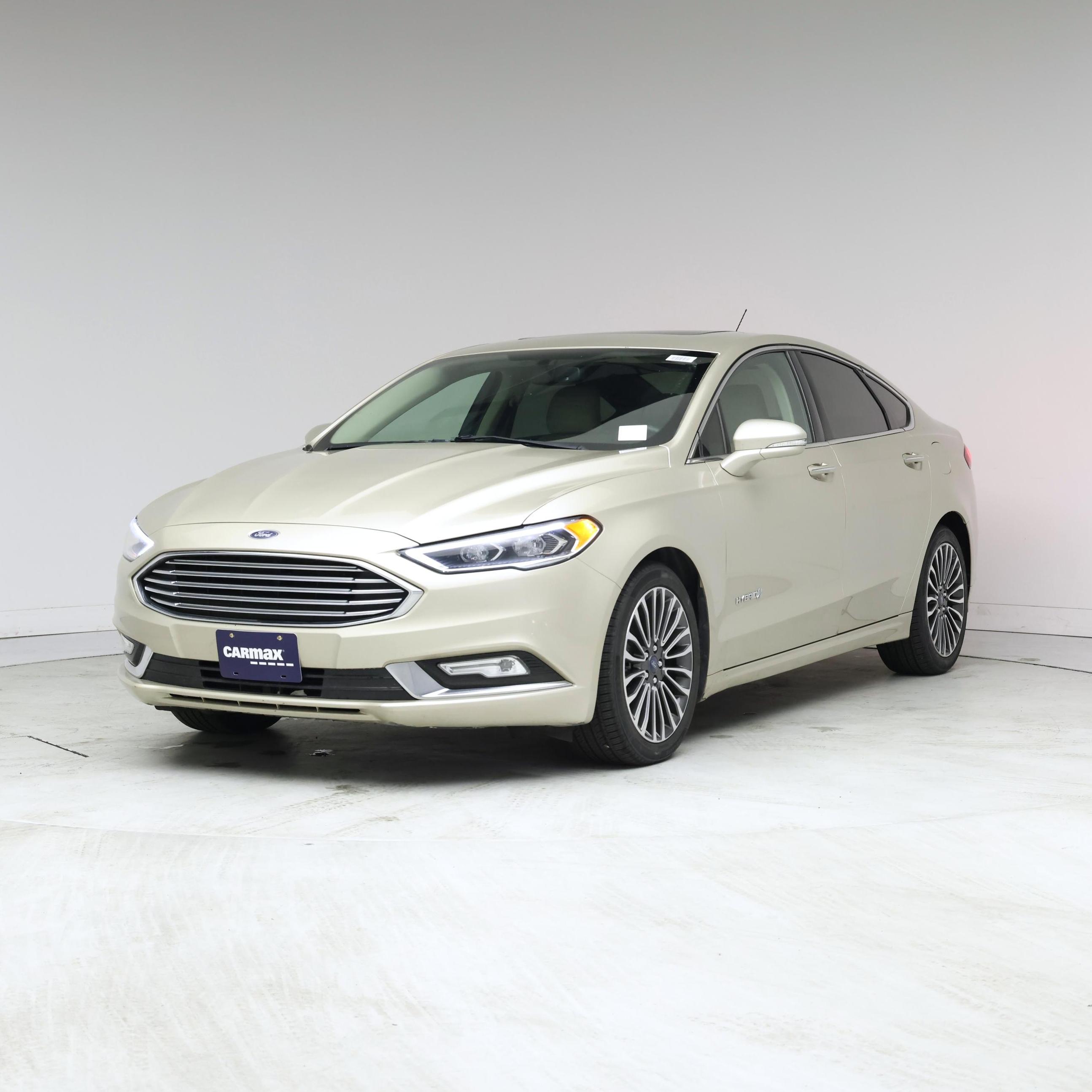 Thumbnail: 2017 Ford Fusion - 4