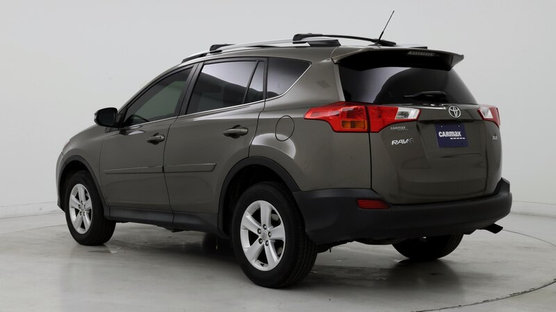 2014 Toyota RAV4 XLE 2