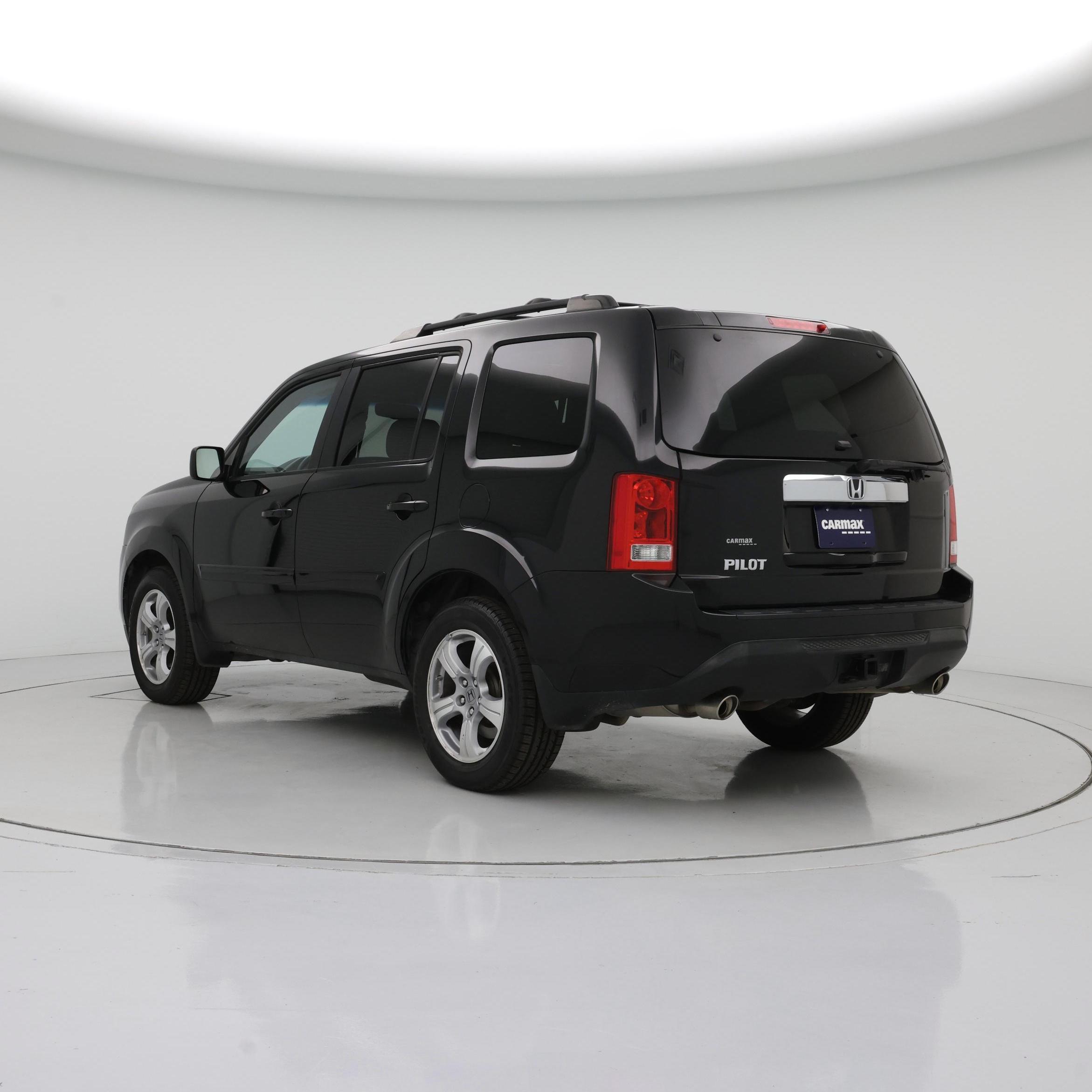 Thumbnail: 2015 Honda Pilot - 2