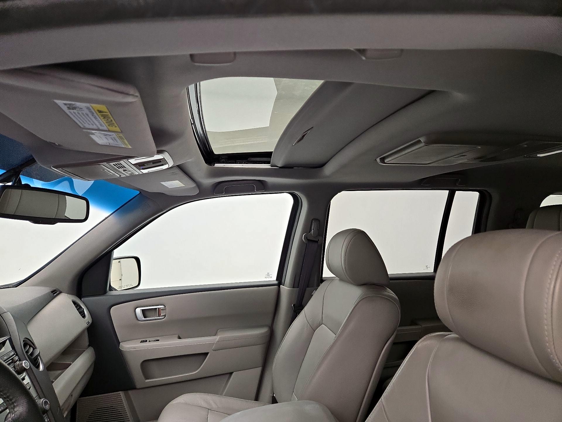 Thumbnail: 2015 Honda Pilot - 19