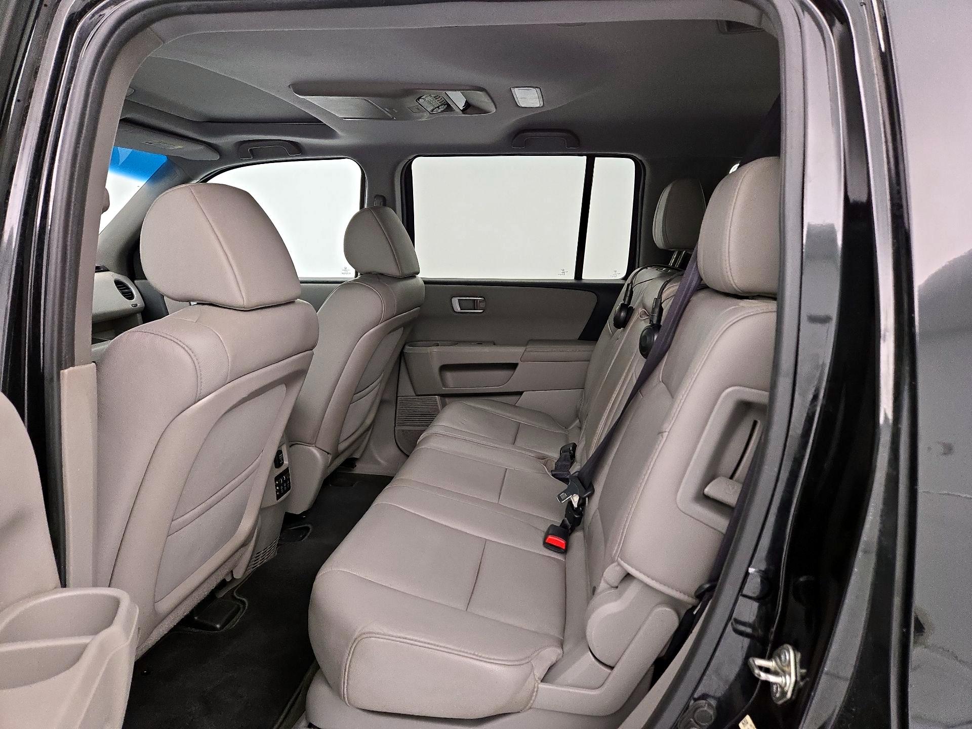 Thumbnail: 2015 Honda Pilot - 20