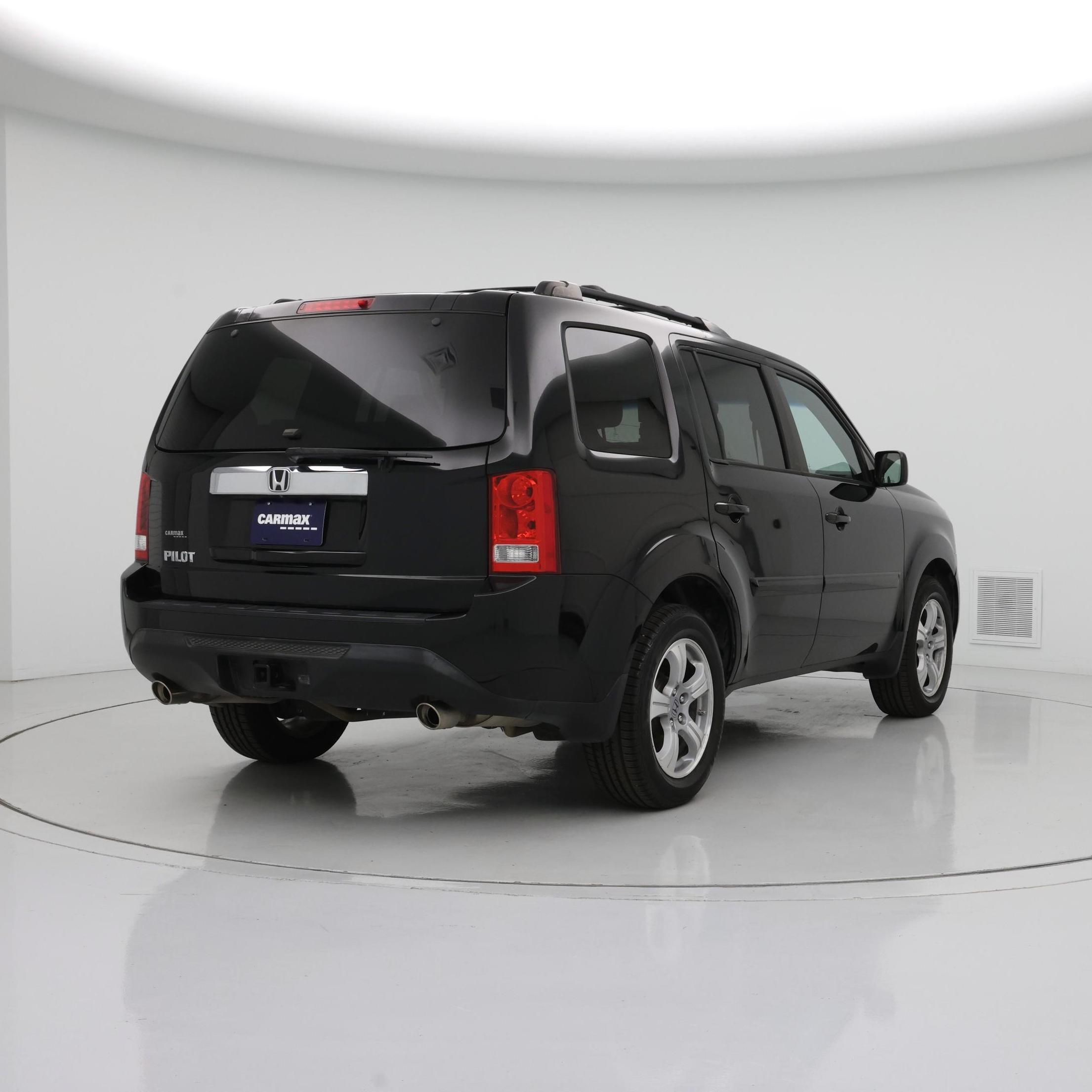 Thumbnail: 2015 Honda Pilot - 8