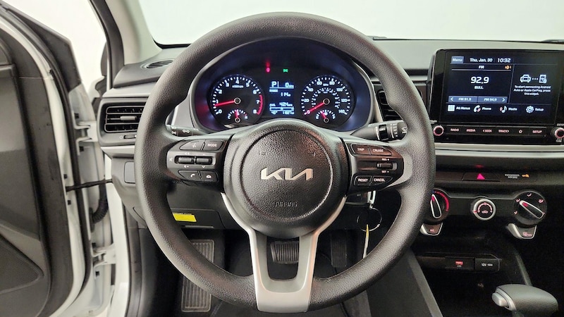 2023 Kia Rio S 10