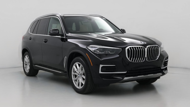 2022 BMW X5 sDrive40i Hero Image