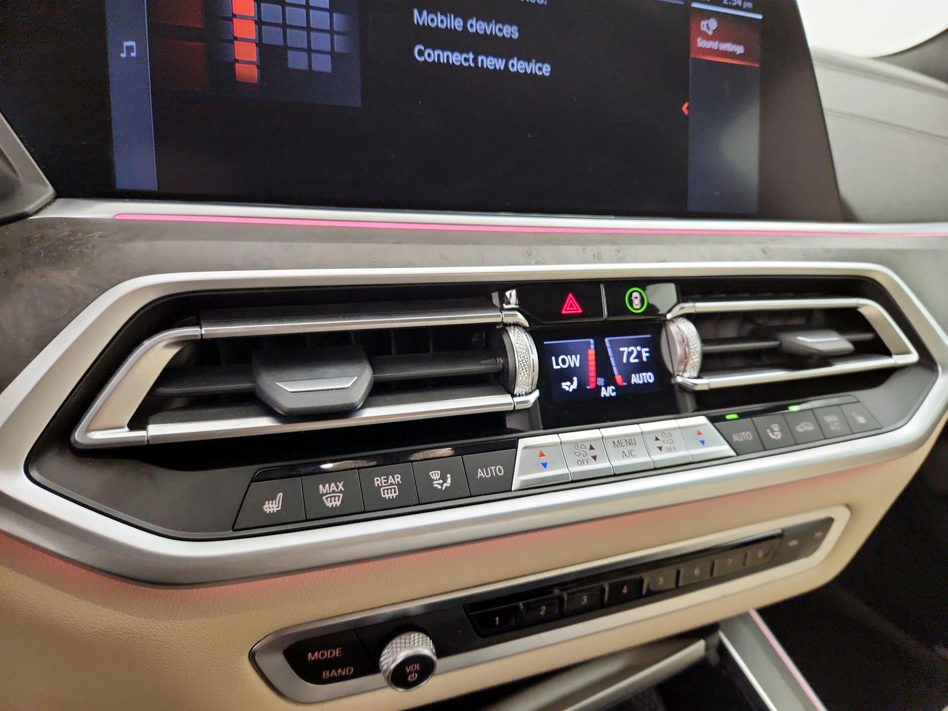 Thumbnail: 2022 BMW X5 - 17