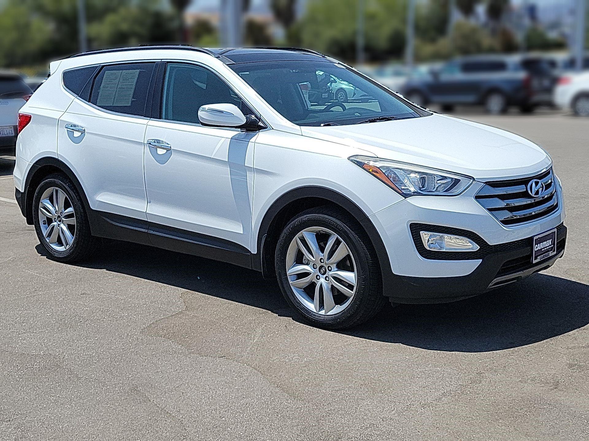 Thumbnail: 2015 Hyundai Santa Fe - 1