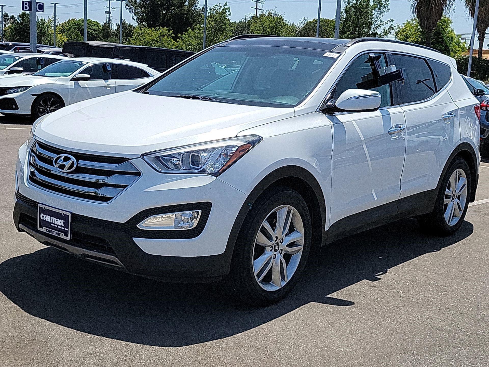Thumbnail: 2015 Hyundai Santa Fe - 3