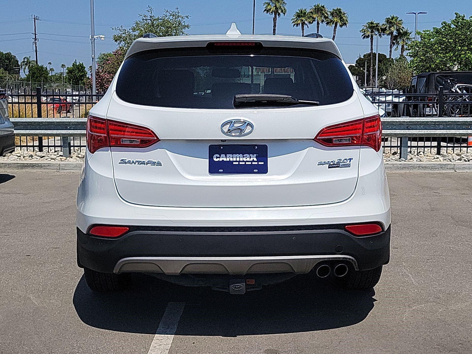 Thumbnail: 2015 Hyundai Santa Fe - 6