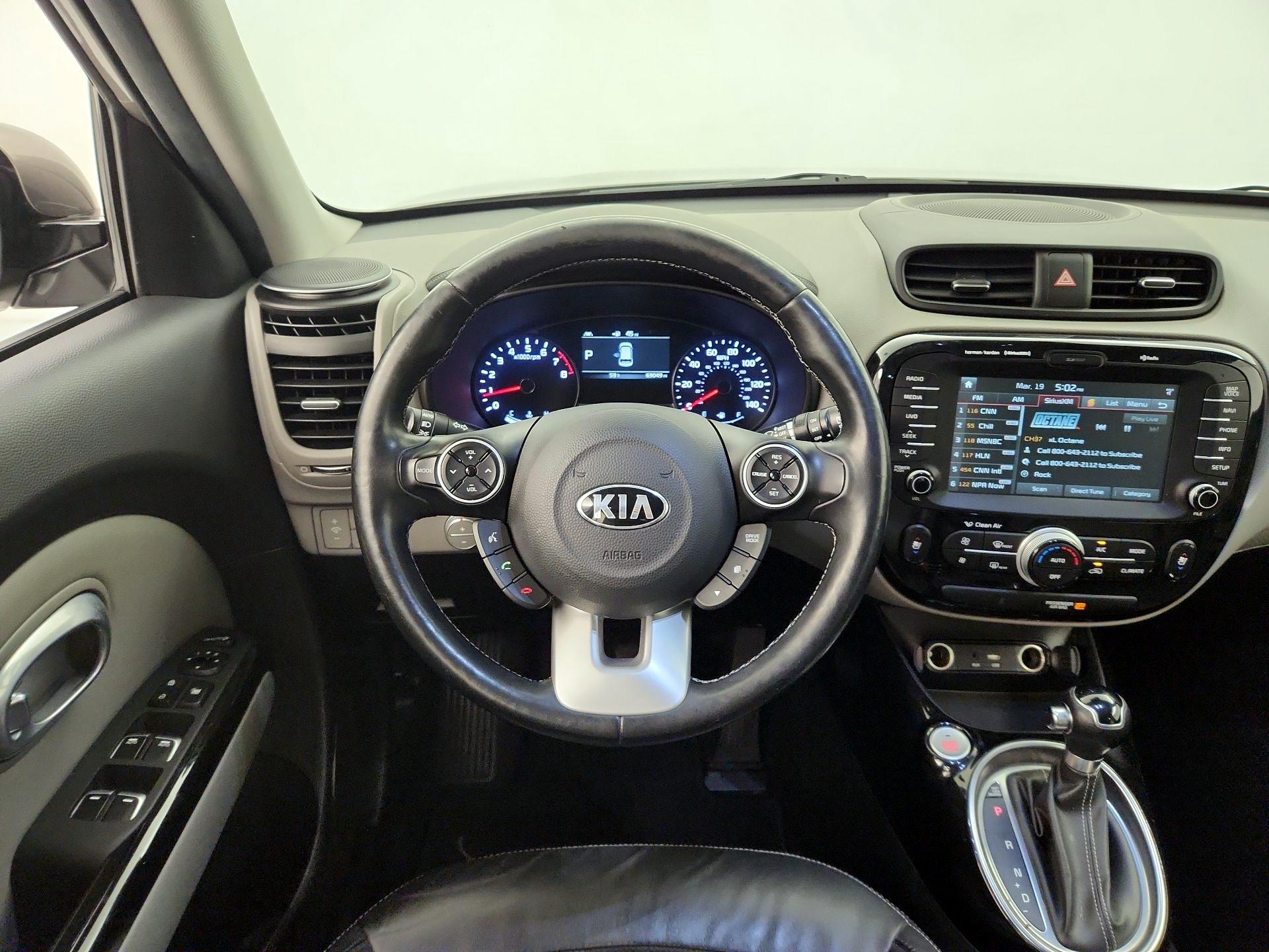 Thumbnail: 2017 Kia Soul - 10