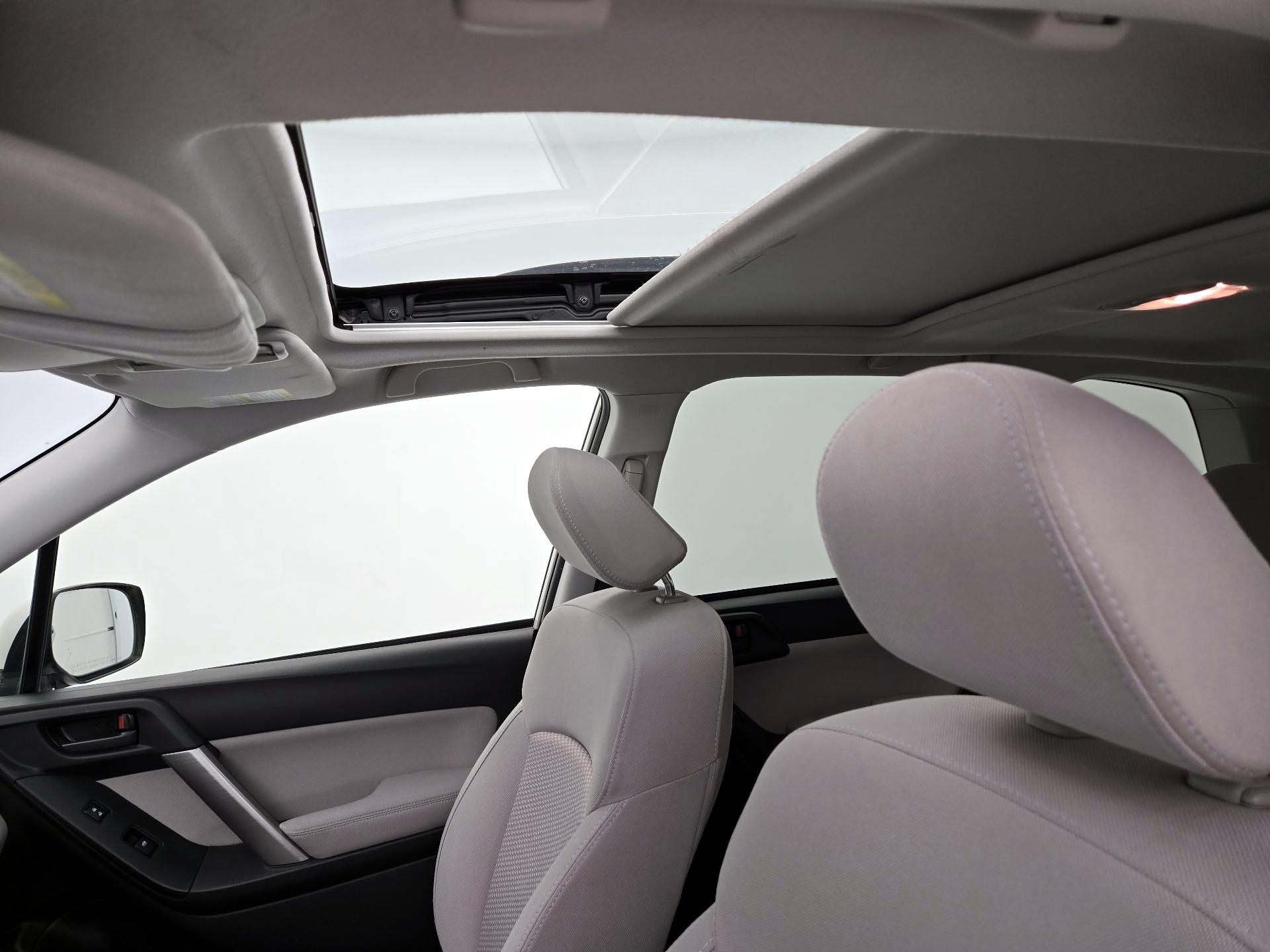 Thumbnail: 2015 Subaru Forester - 19