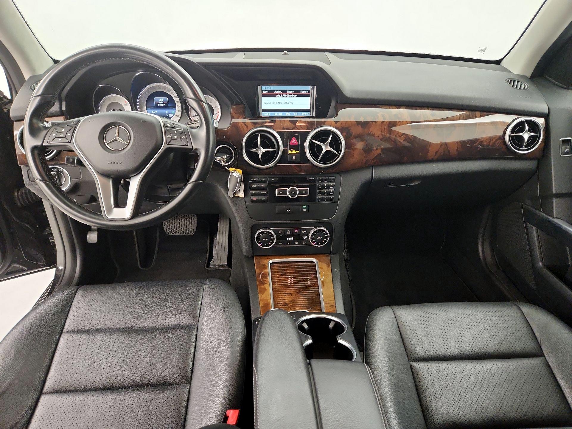 Thumbnail: 2015 Mercedes-Benz GLK - 9