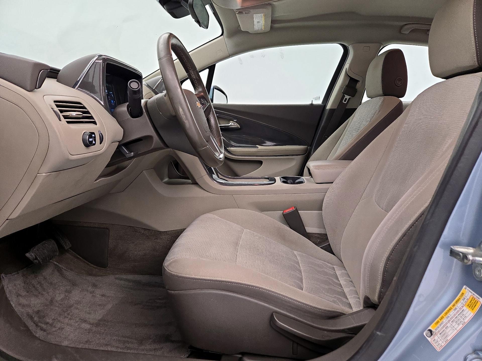 Thumbnail: 2014 Chevrolet Volt - 11