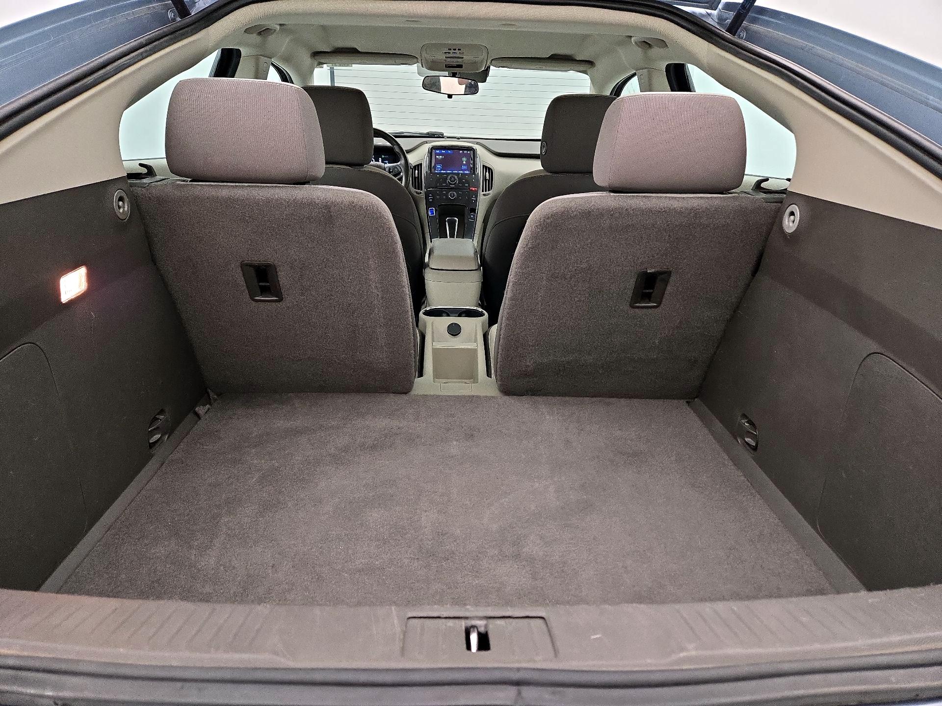 Thumbnail: 2014 Chevrolet Volt - 19