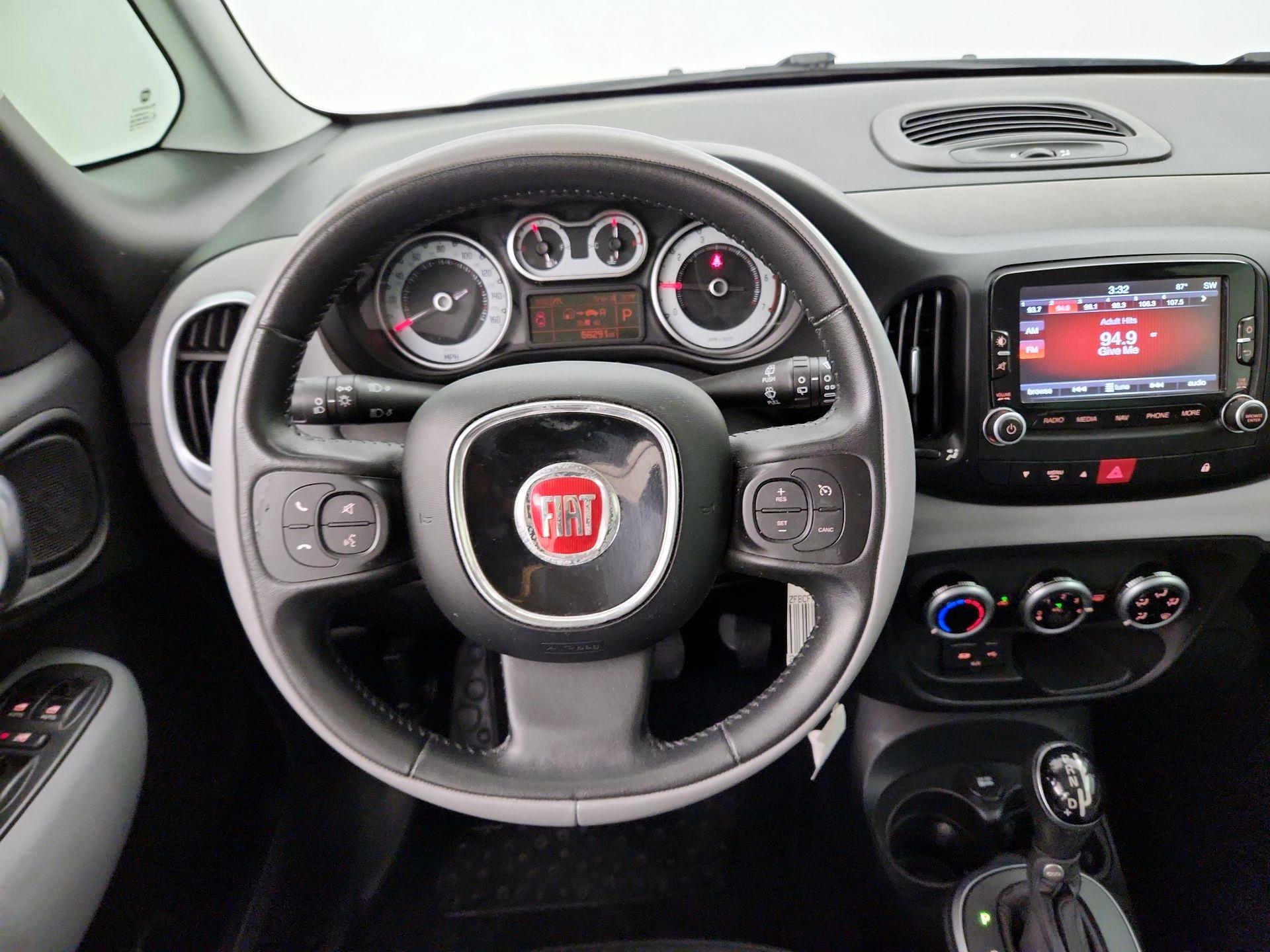 Thumbnail: 2014 Fiat 500L - 10