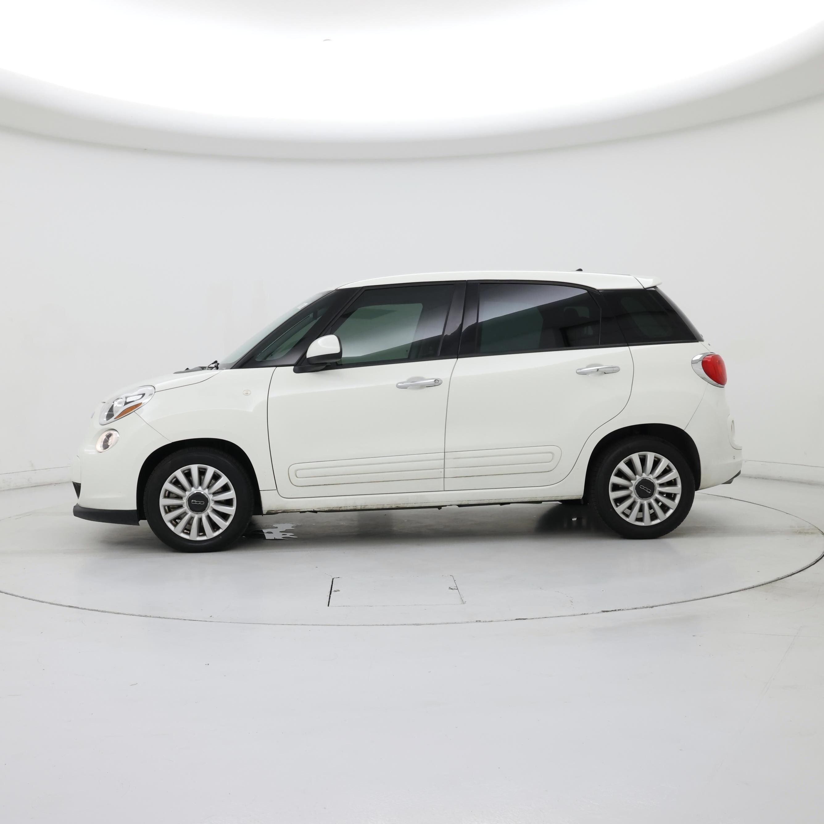 Thumbnail: 2014 Fiat 500L - 3