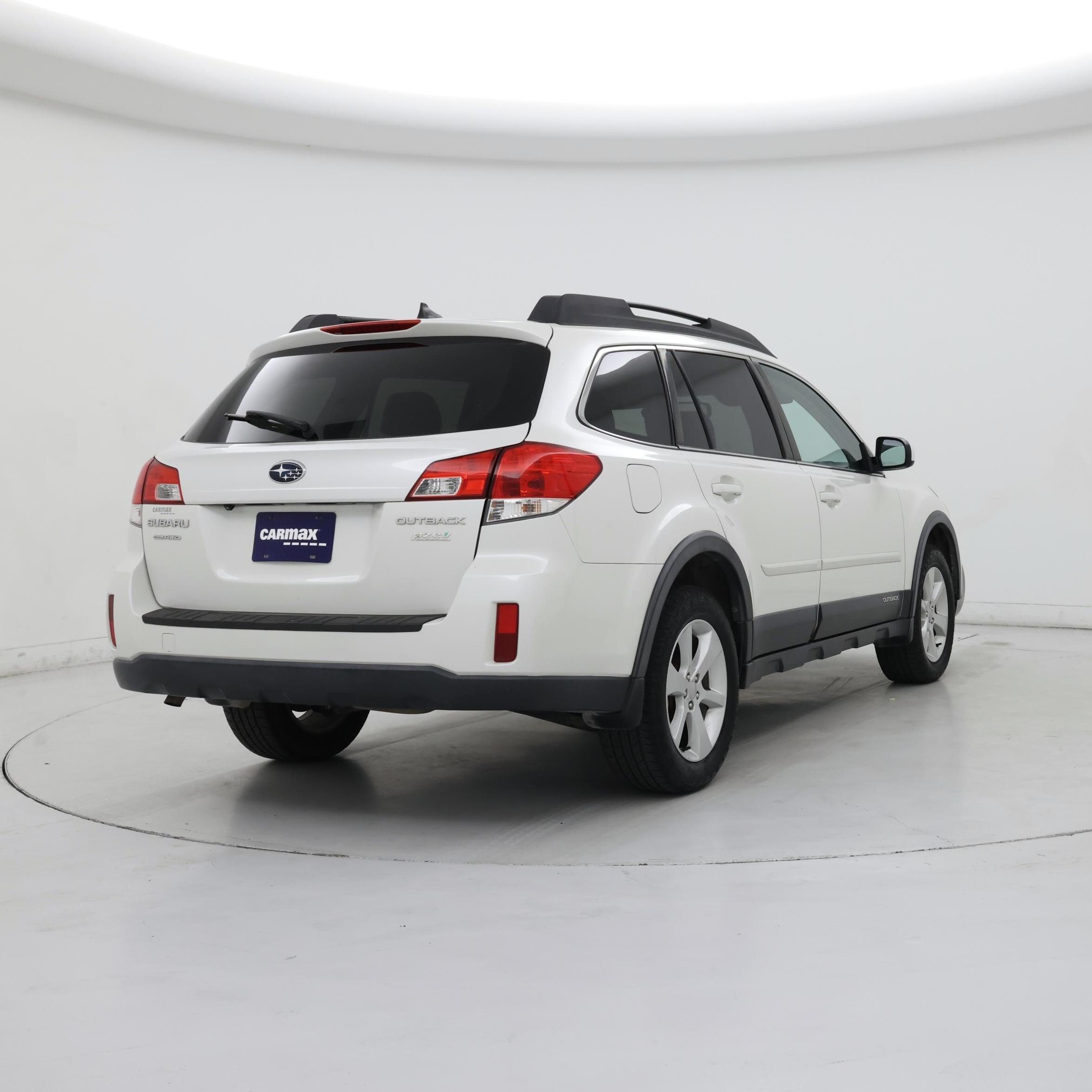 Thumbnail: 2014 Subaru Outback - 8