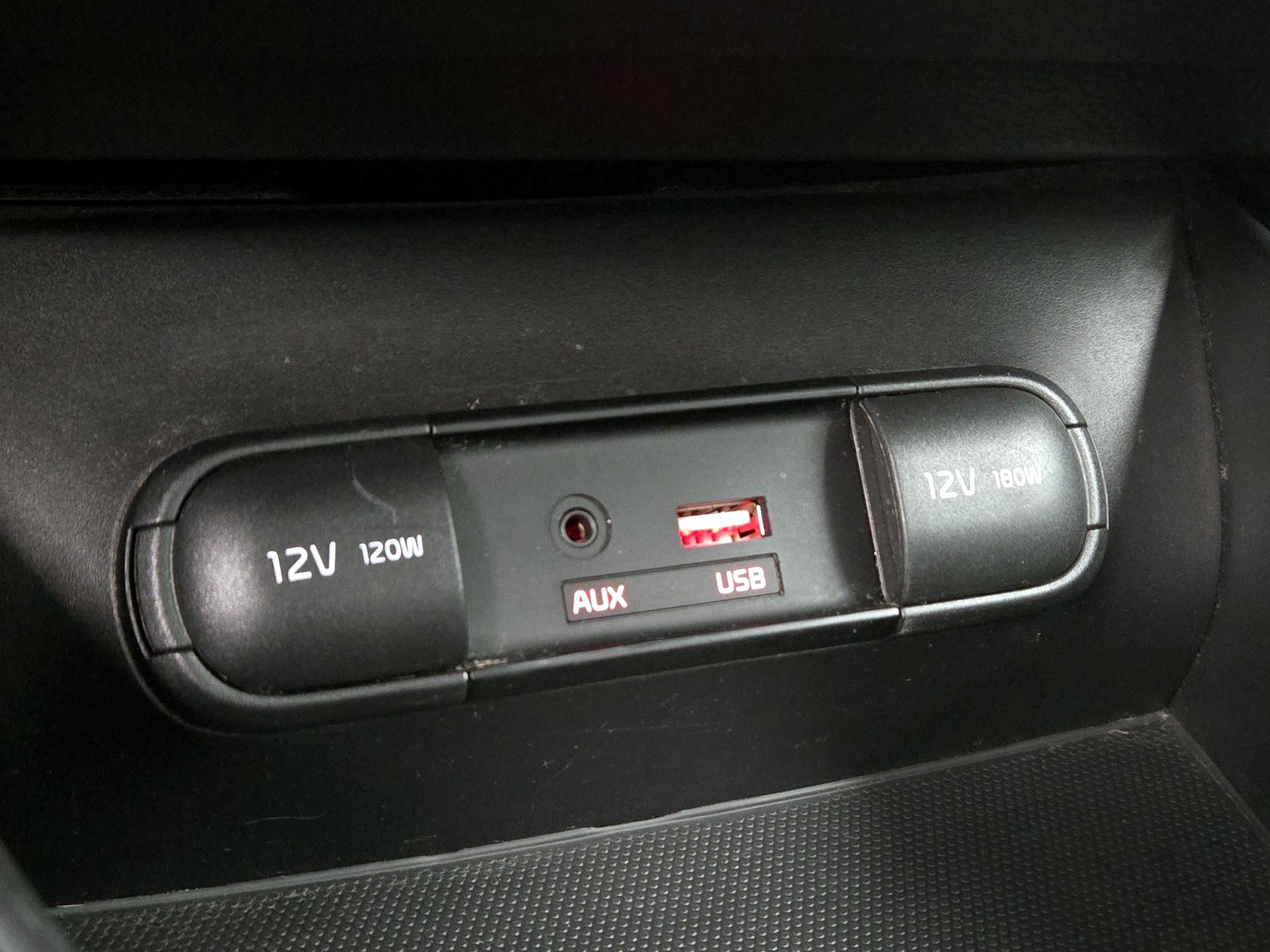 Thumbnail: 2016 Kia Soul - 17