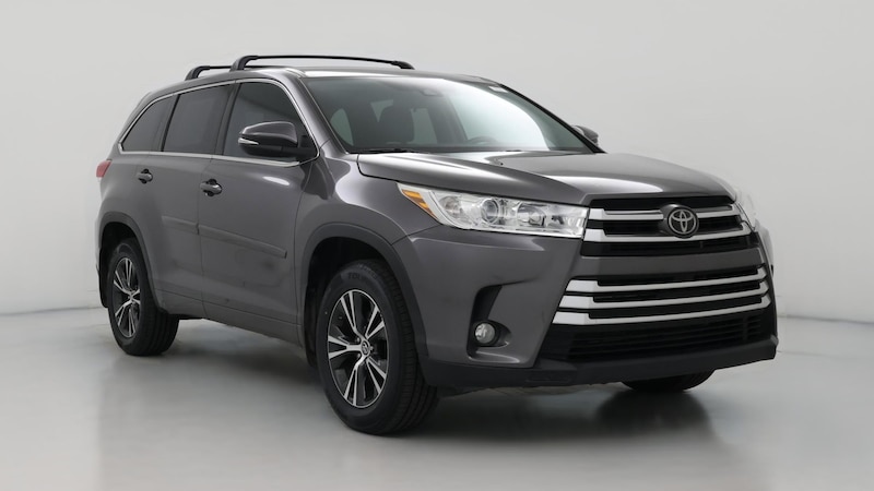 2018 Toyota Highlander Plus Hero Image