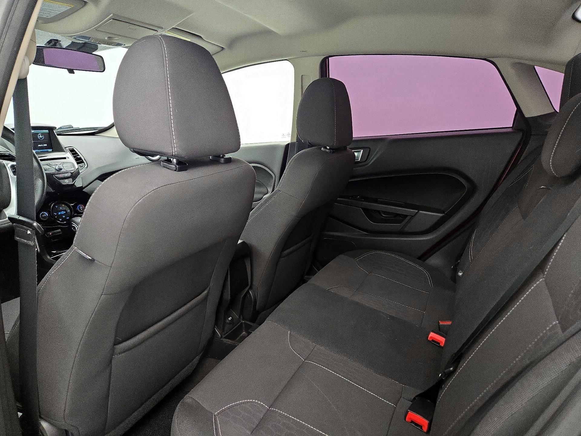 Thumbnail: 2015 Ford Fiesta - 18