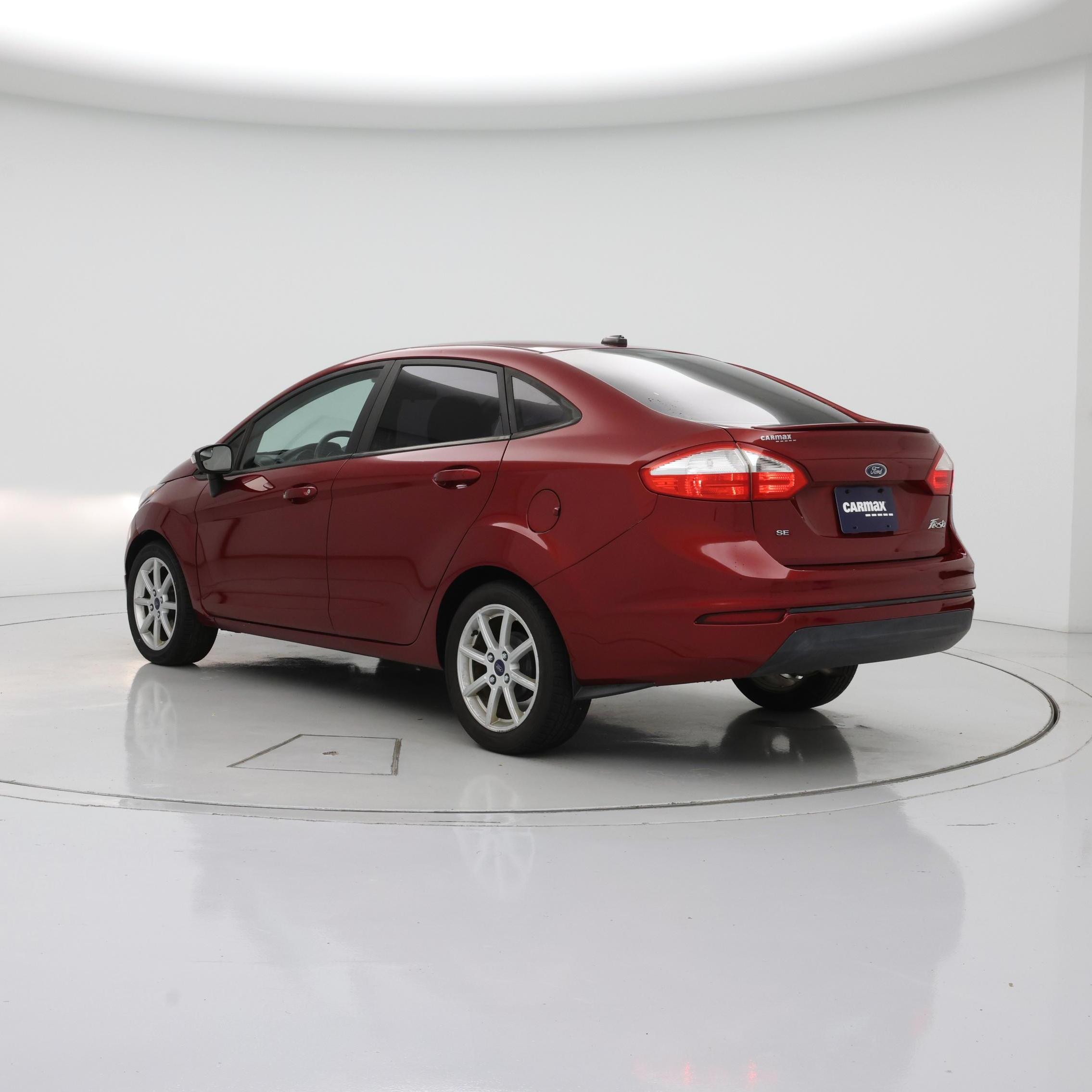 Thumbnail: 2015 Ford Fiesta - 2