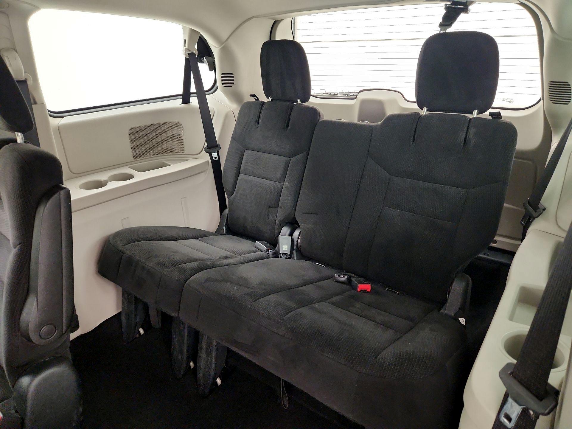 Thumbnail: 2014 Dodge Grand Caravan - 19