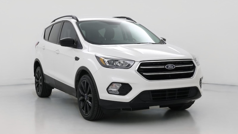 2019 Ford Escape SE Hero Image
