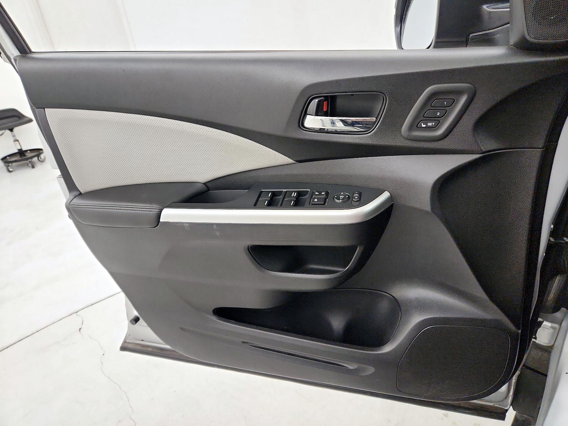 Thumbnail: 2015 Honda CR-V - 12