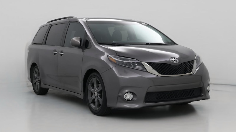 2015 Toyota Sienna SE Hero Image