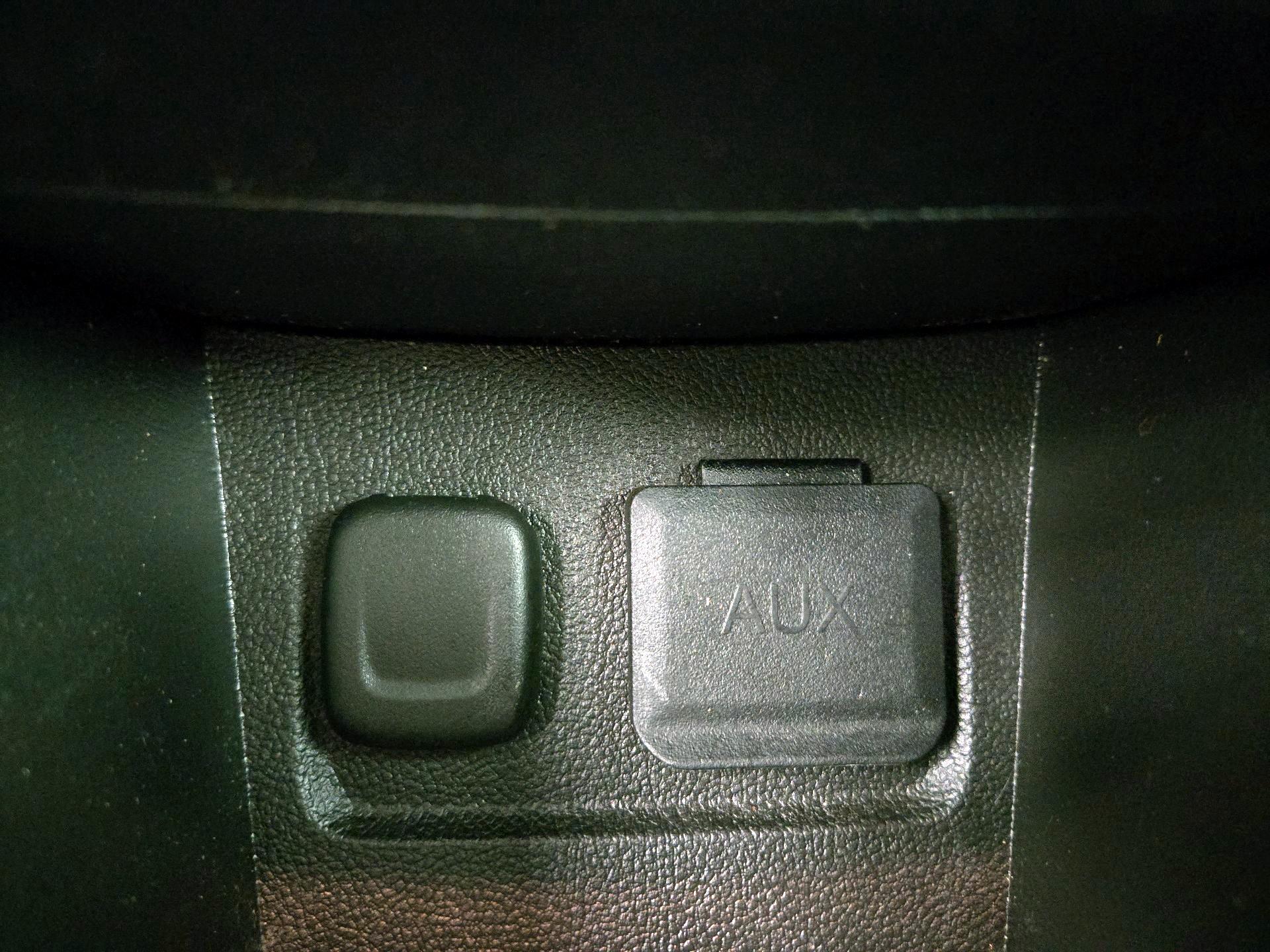 Thumbnail: 2015 Buick Encore - 18
