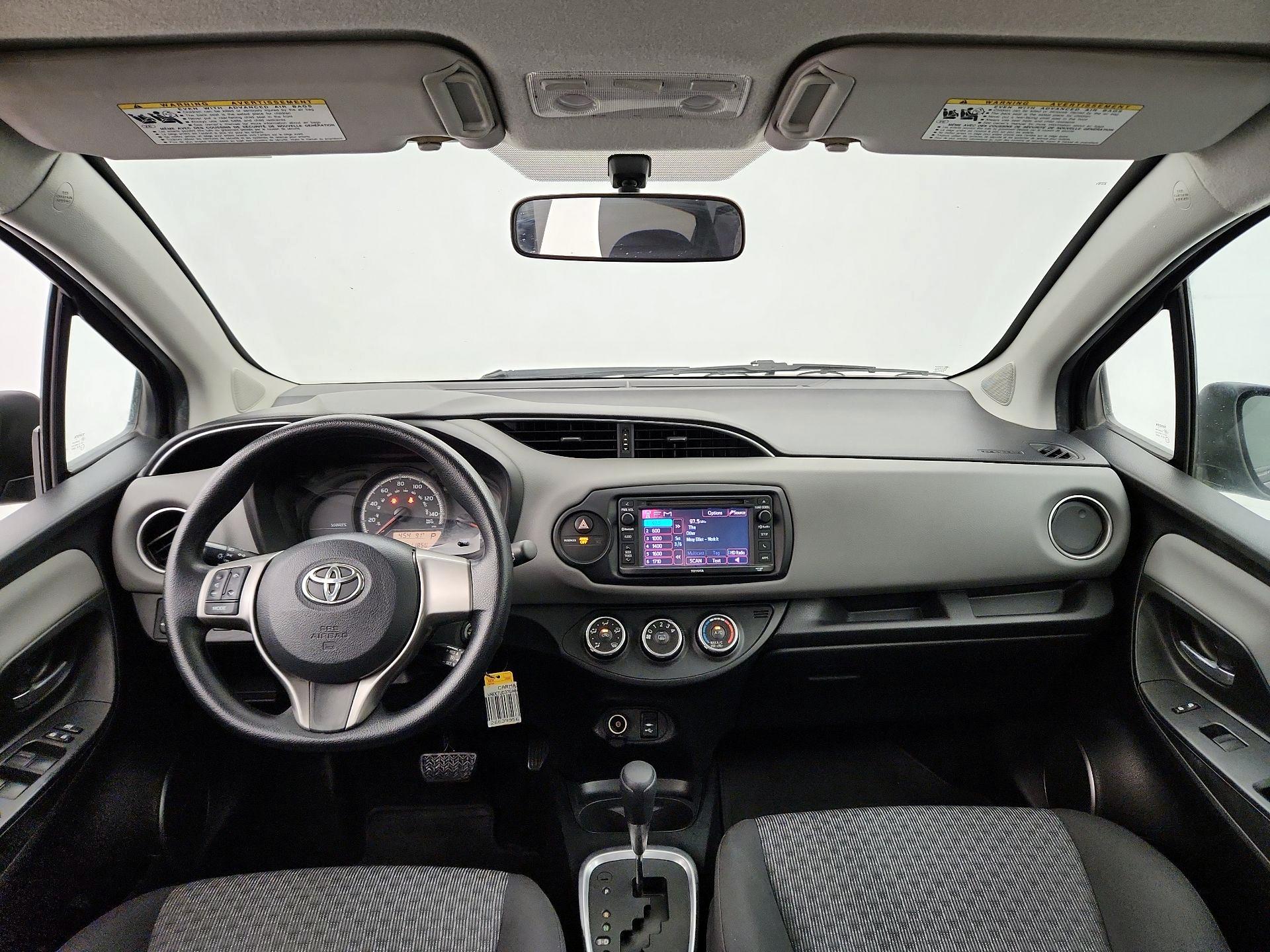 Thumbnail: 2016 Toyota Yaris - 9