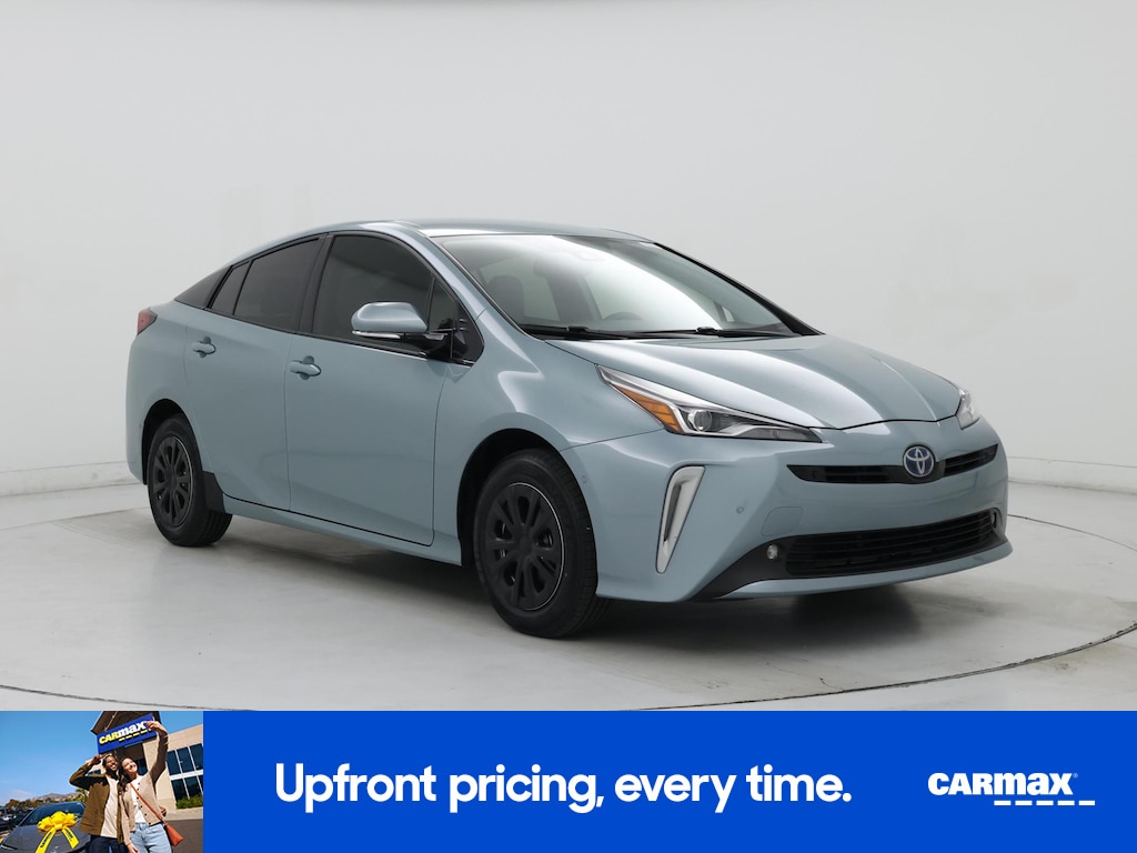 2019 Toyota Prius XLE