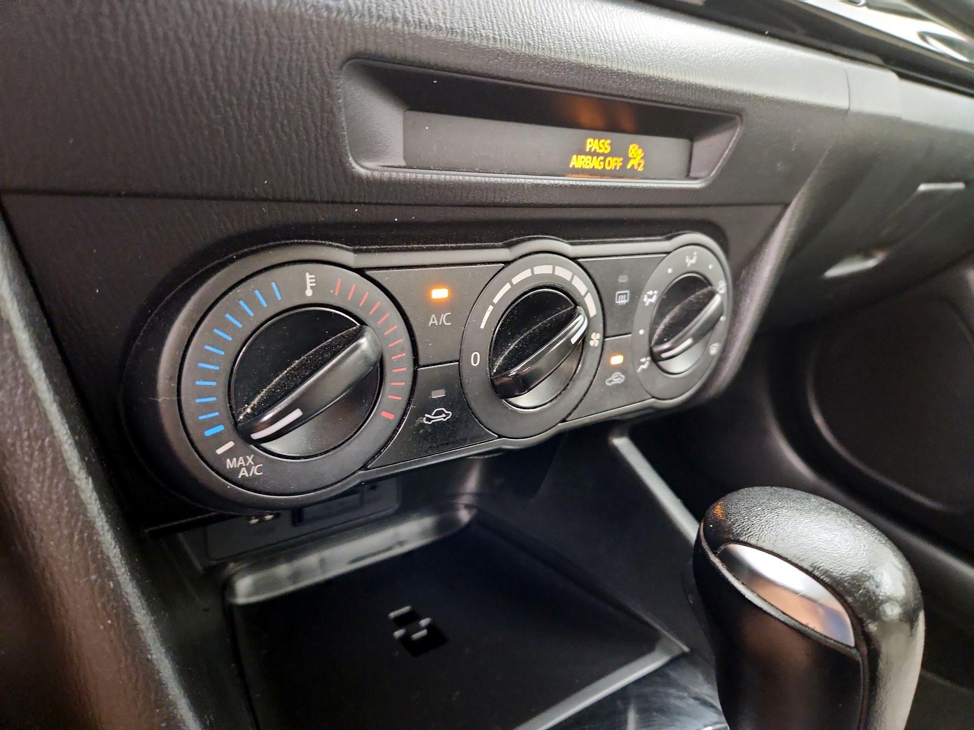 Thumbnail: 2015 Mazda Mazda3 - 15