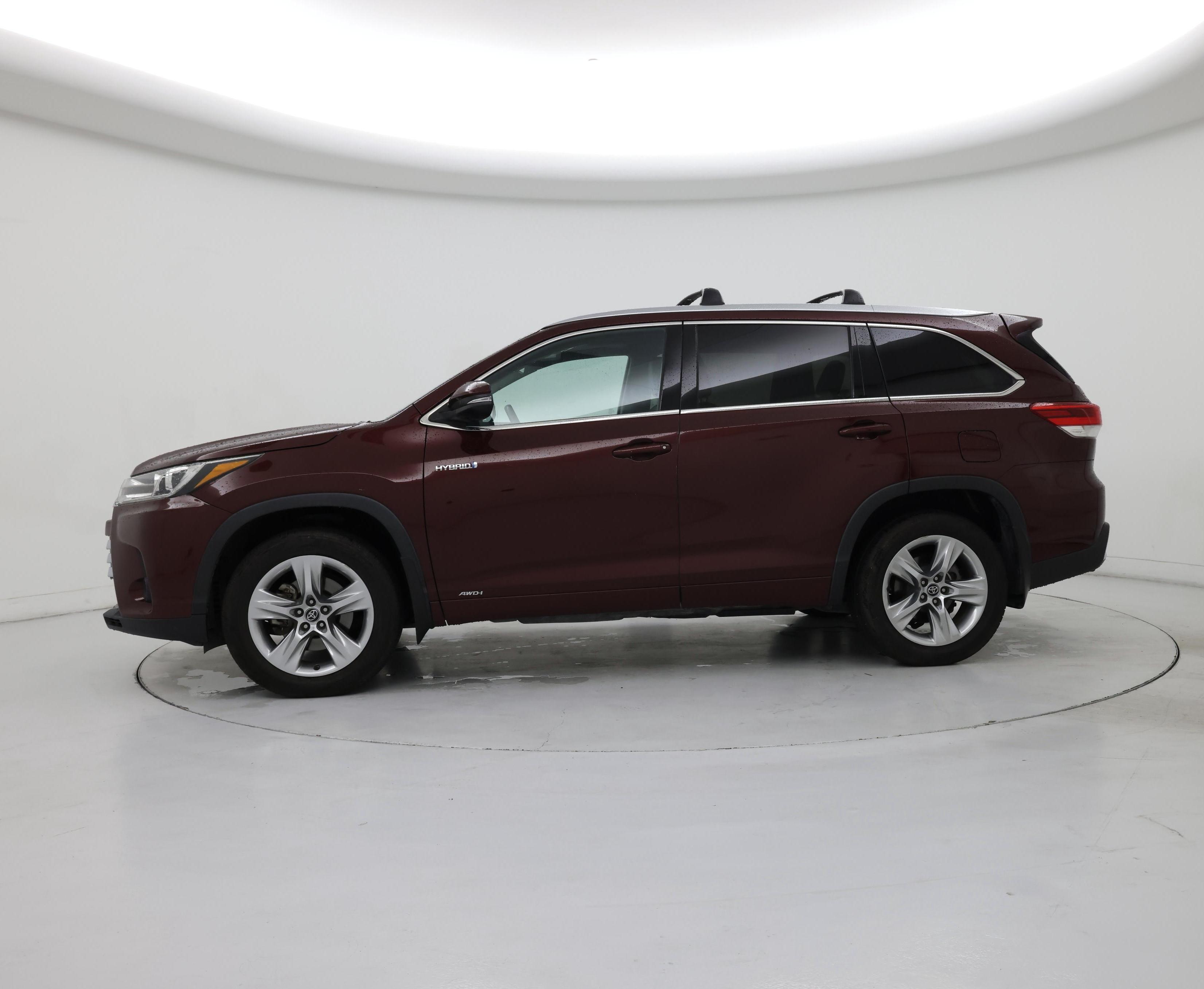 Thumbnail: 2017 Toyota Highlander - 3