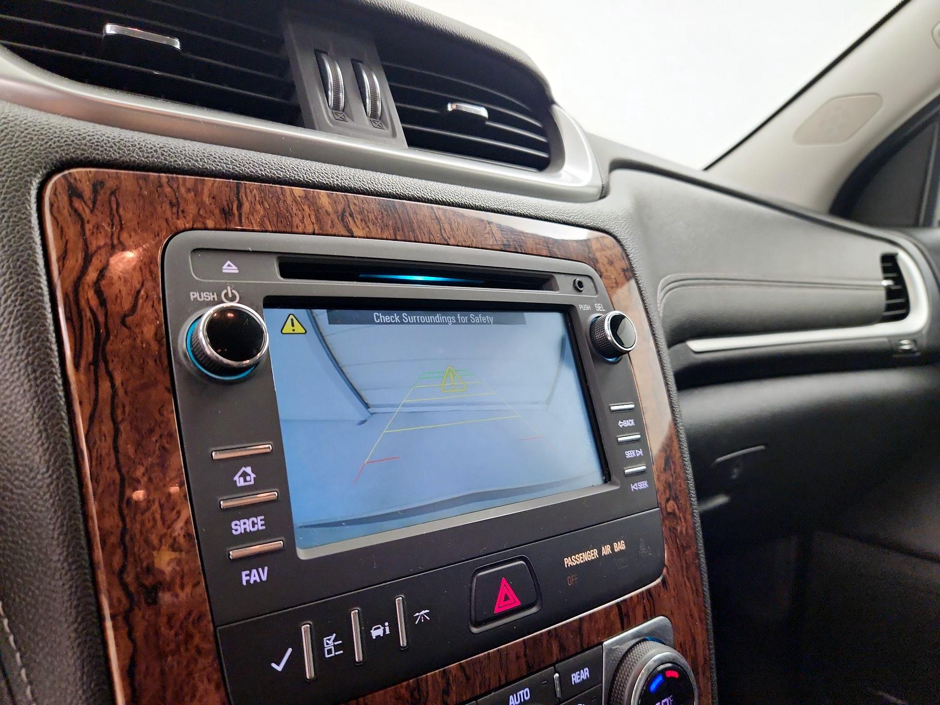 Thumbnail: 2014 Chevrolet Traverse - 14