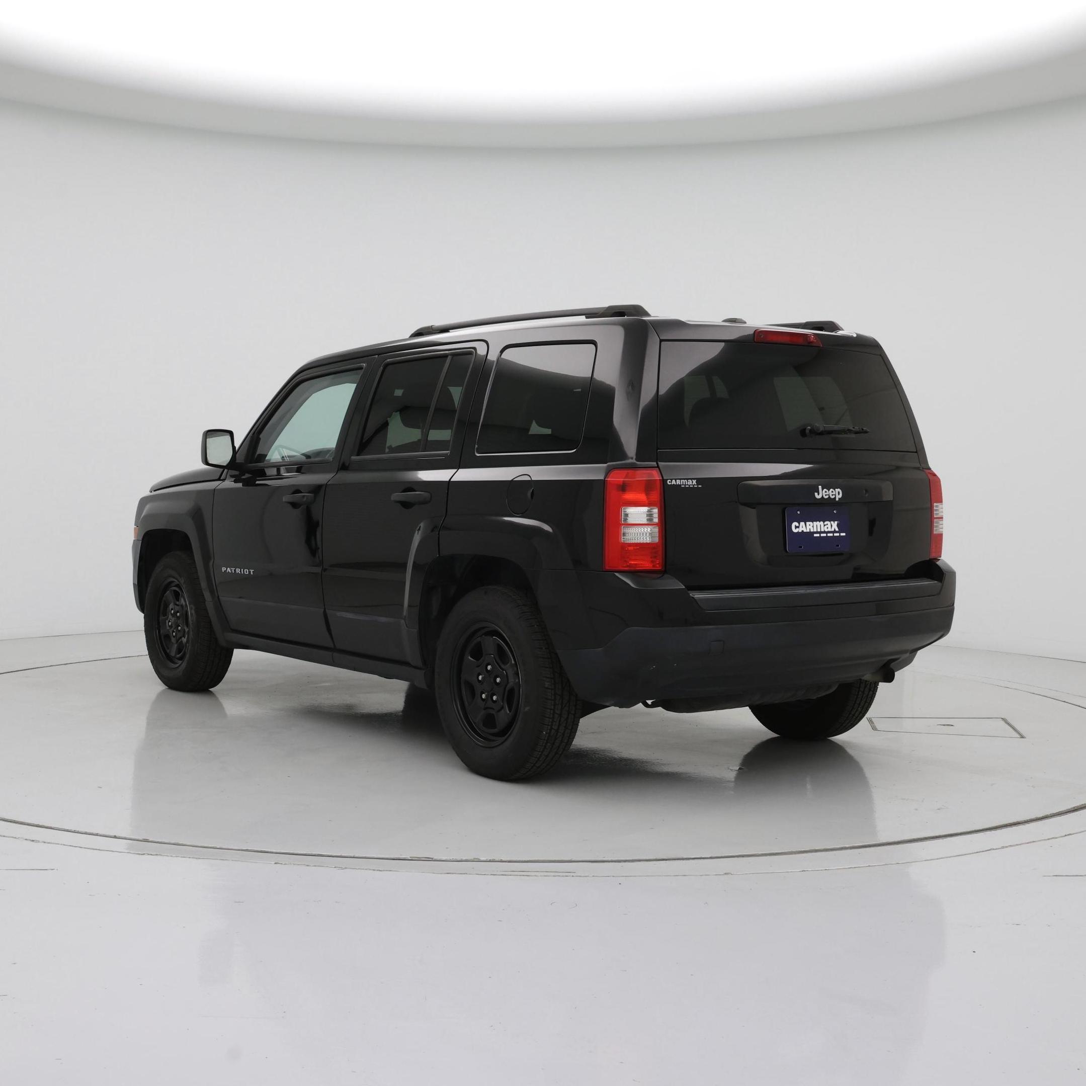 Thumbnail: 2017 Jeep Patriot - 2