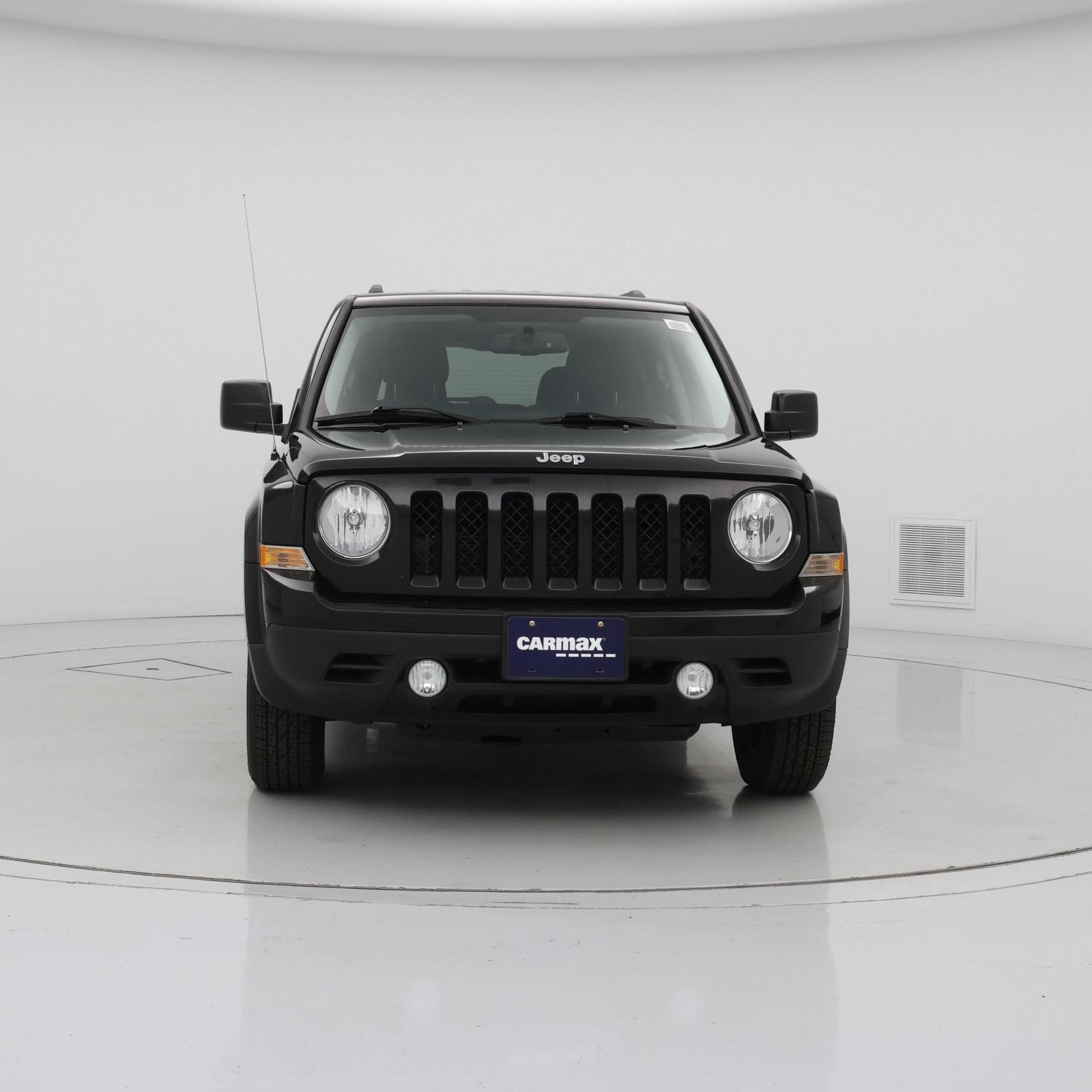 Thumbnail: 2017 Jeep Patriot - 5