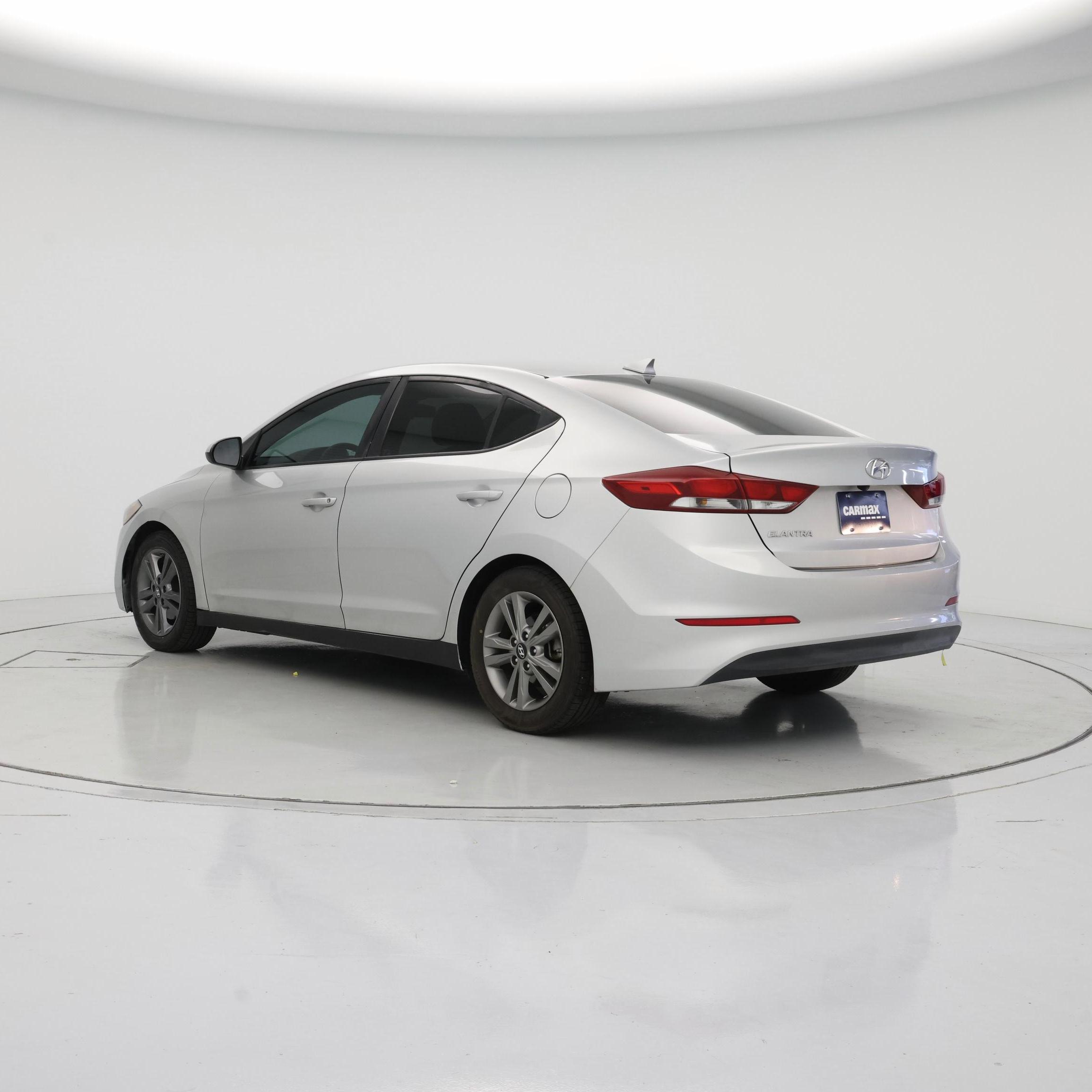 Thumbnail: 2018 Hyundai Elantra - 2