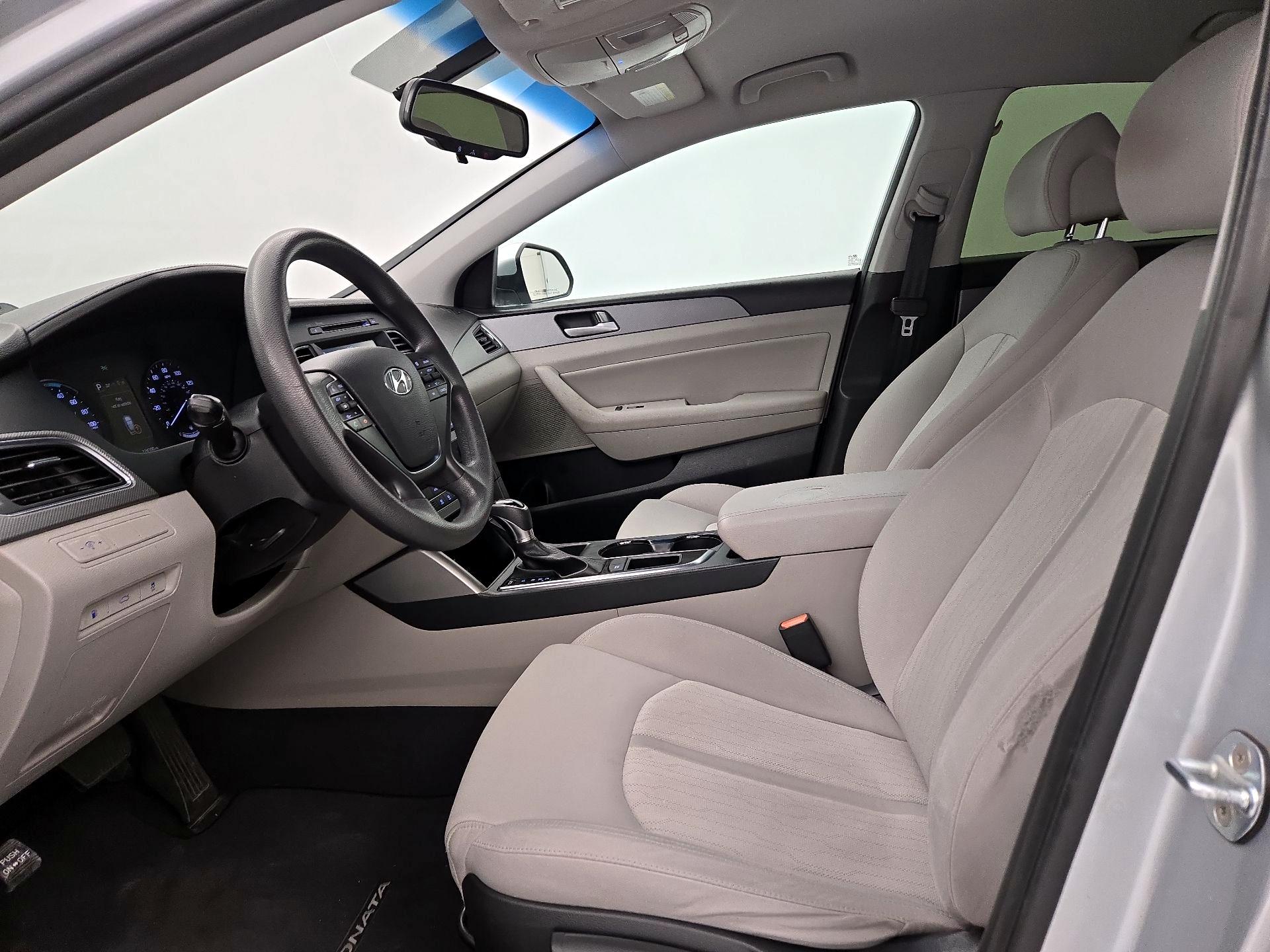 Thumbnail: 2017 Hyundai Sonata - 11