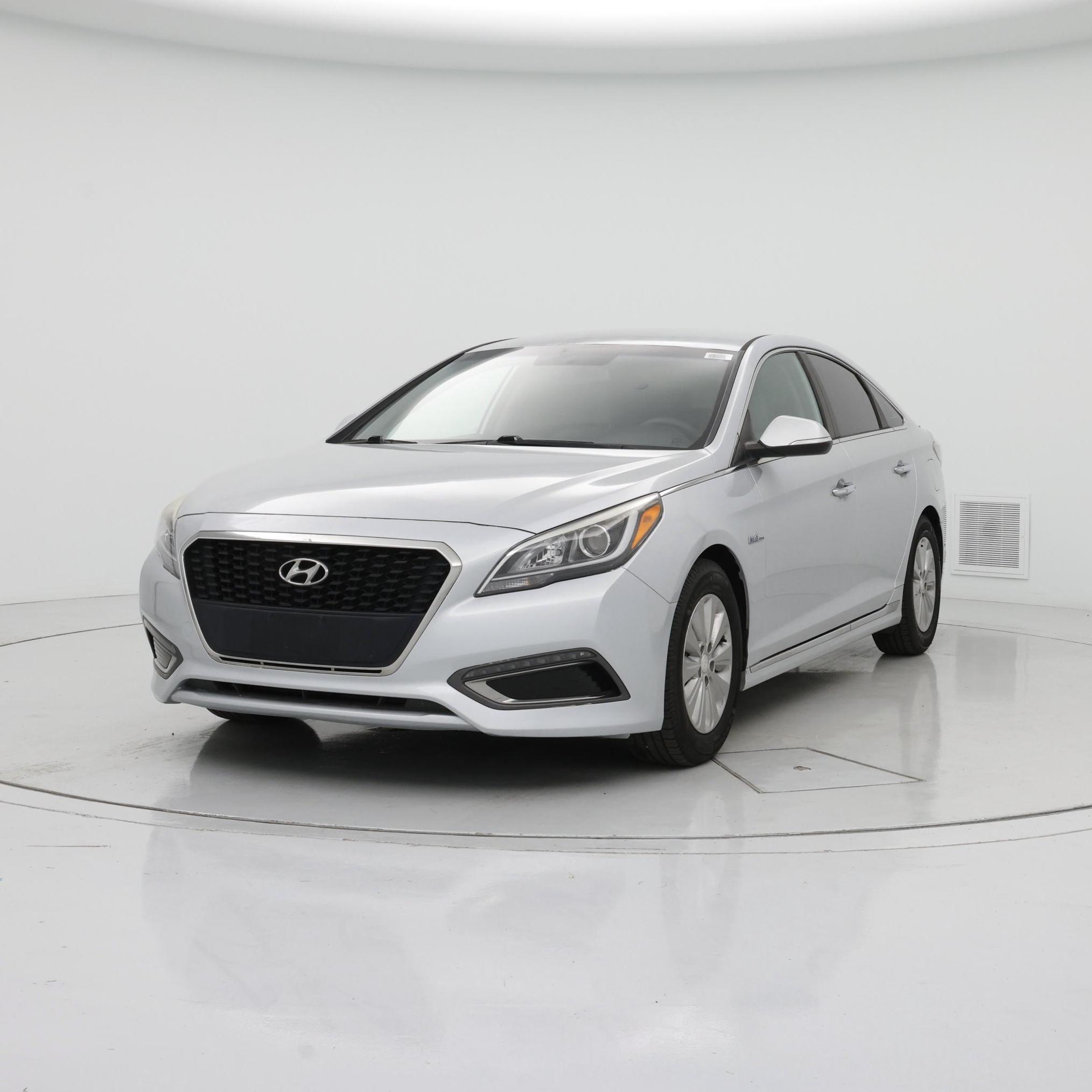 Thumbnail: 2017 Hyundai Sonata - 4