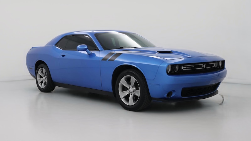 2019 Dodge Challenger SXT Hero Image