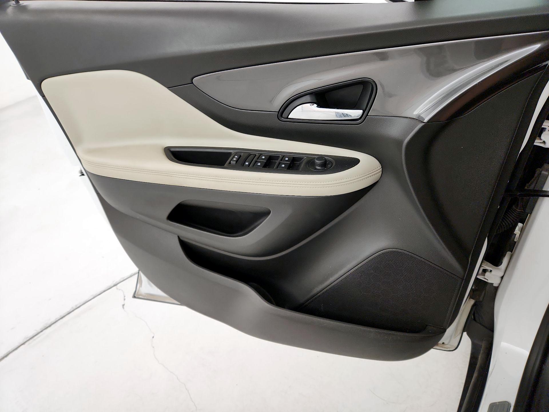Thumbnail: 2018 Buick Encore - 12